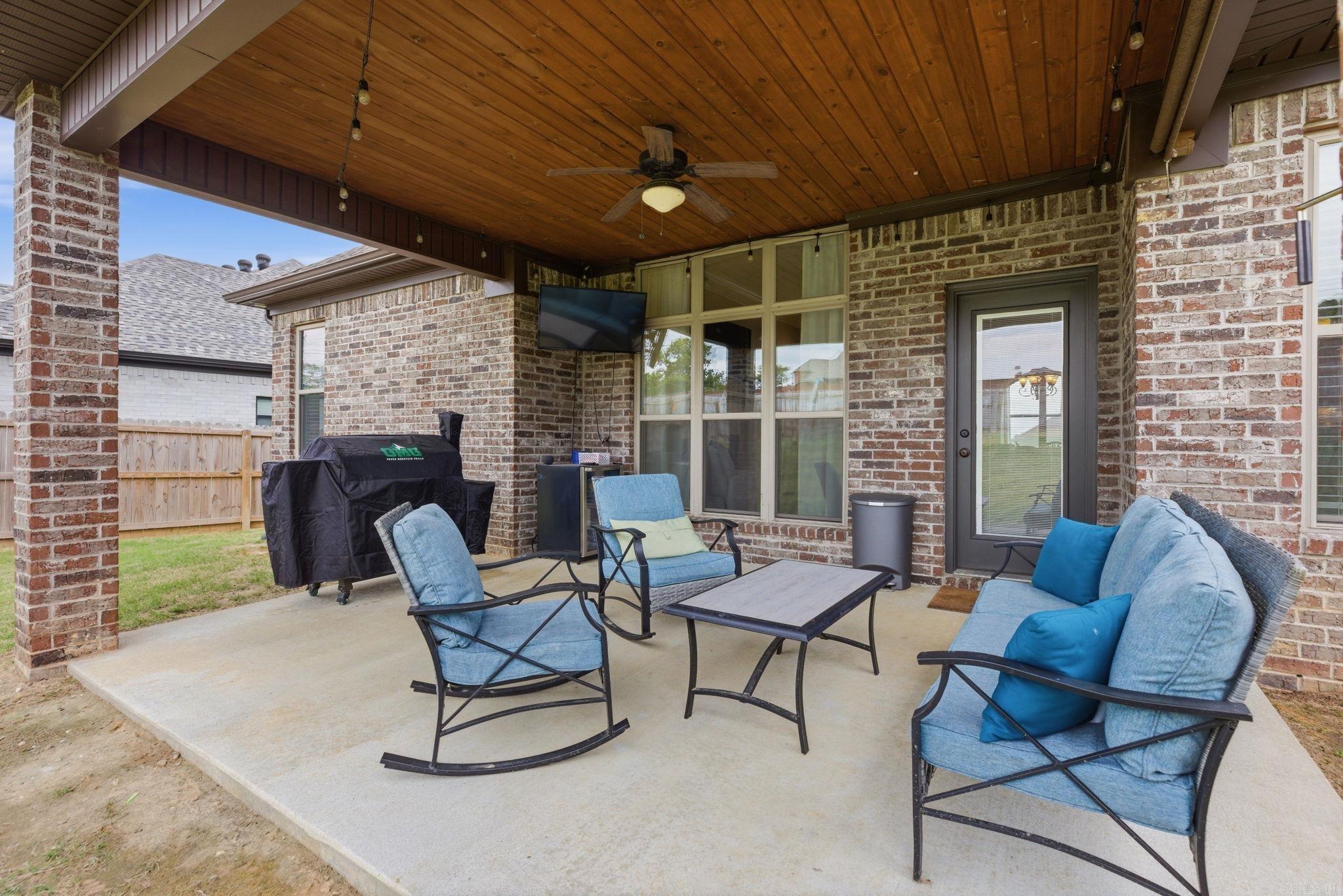 9709 Cliffside  Sherwood, AR