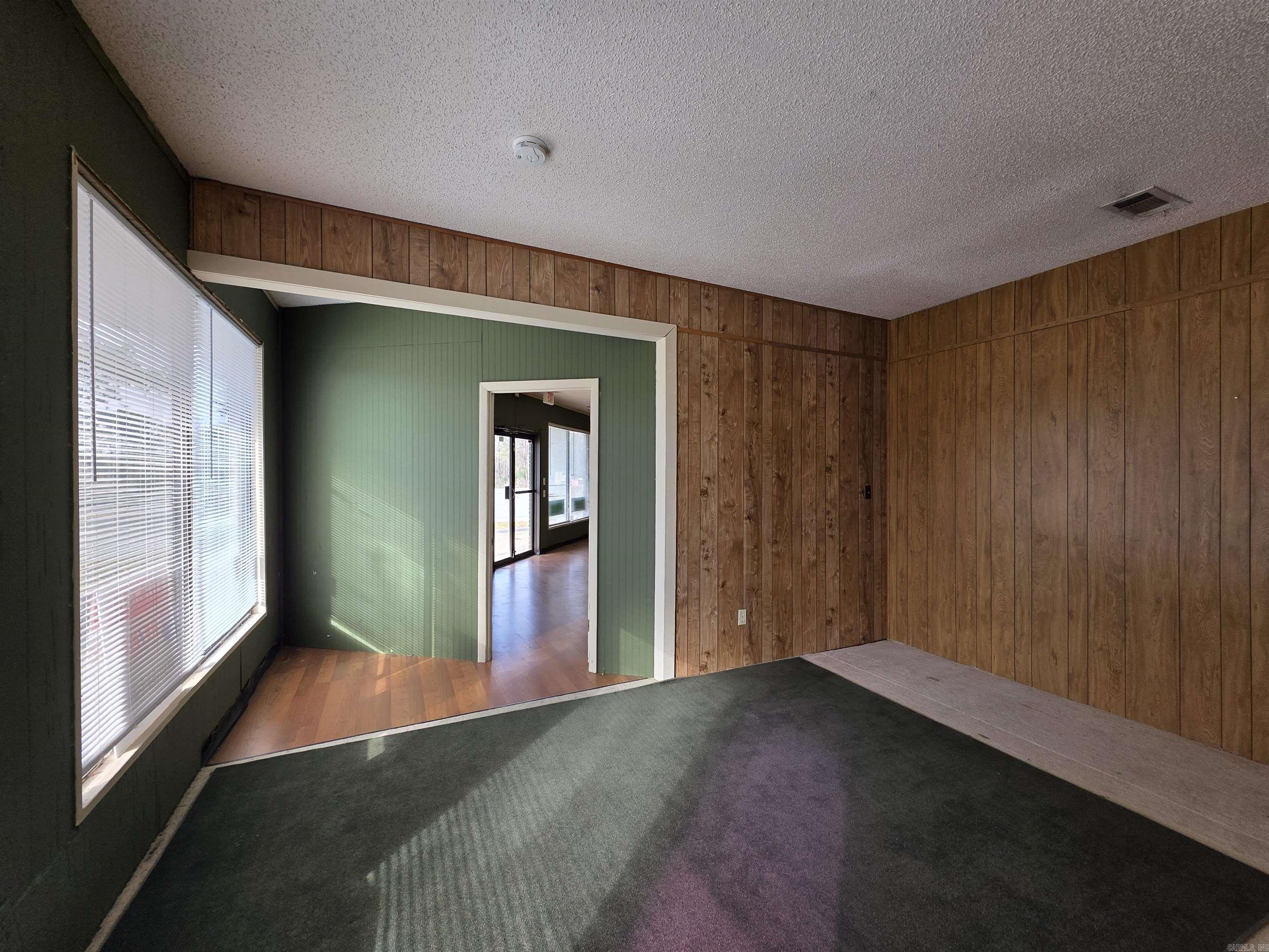 814 W Center  Sheridan, AR