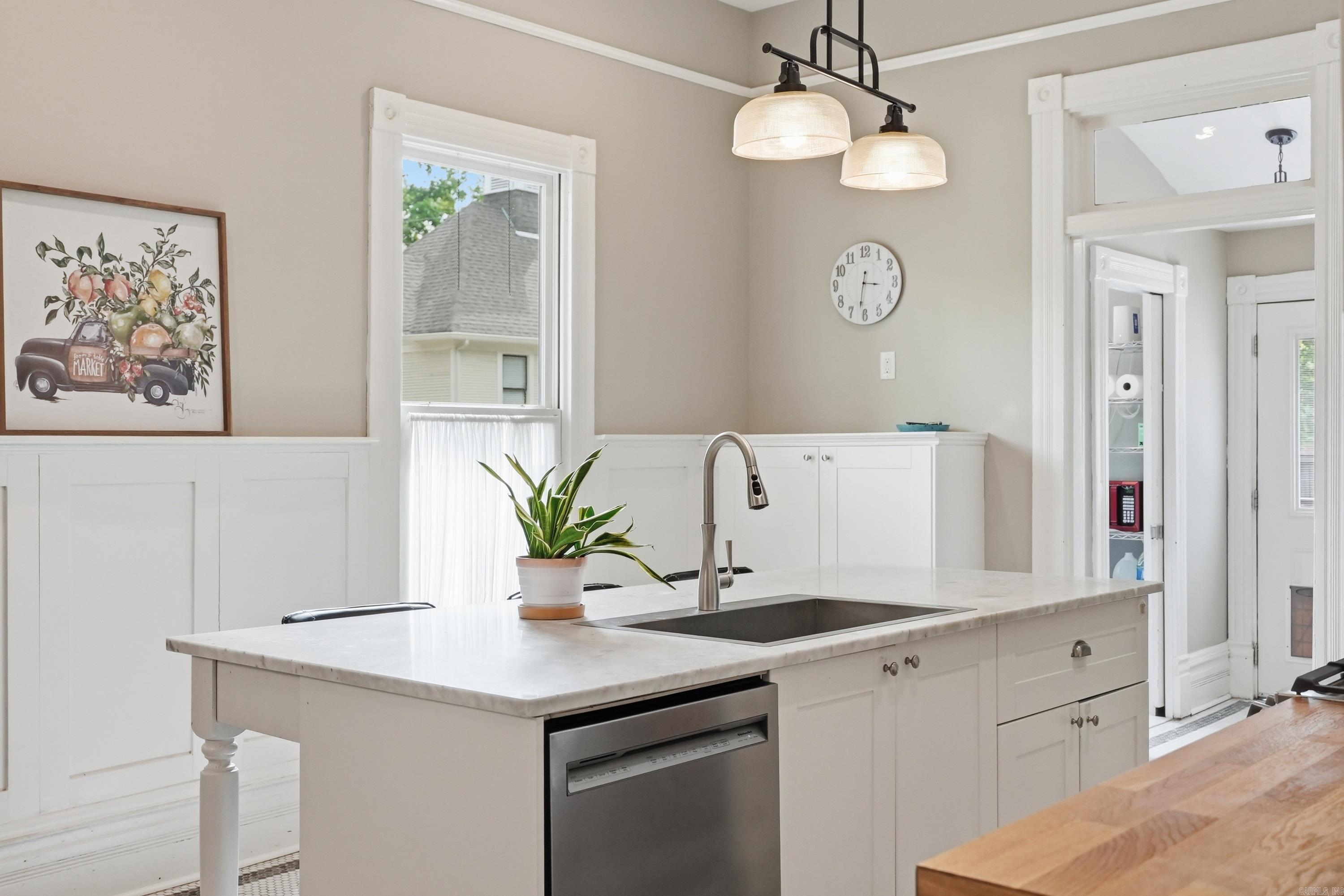 1424 S Battery  Little Rock, AR