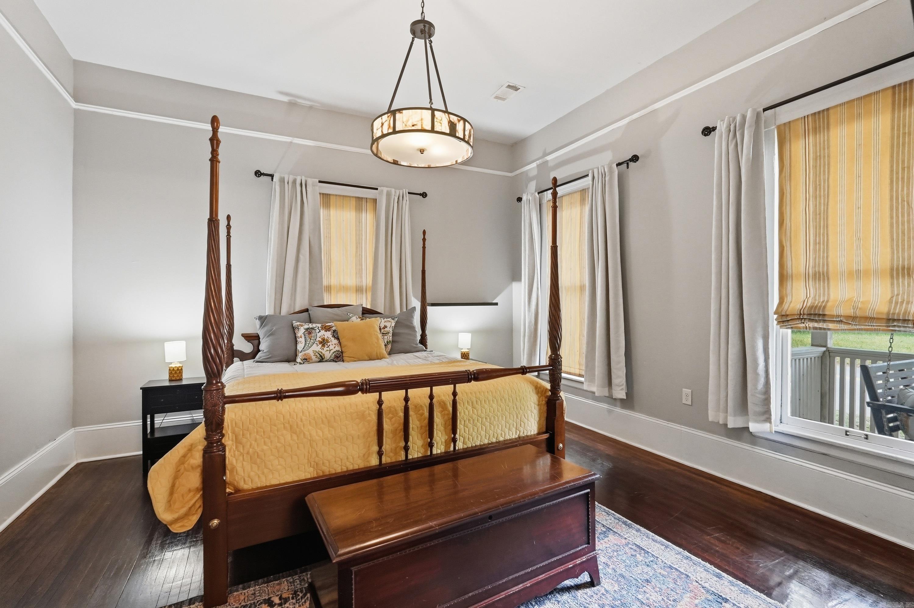 1424 S Battery  Little Rock, AR