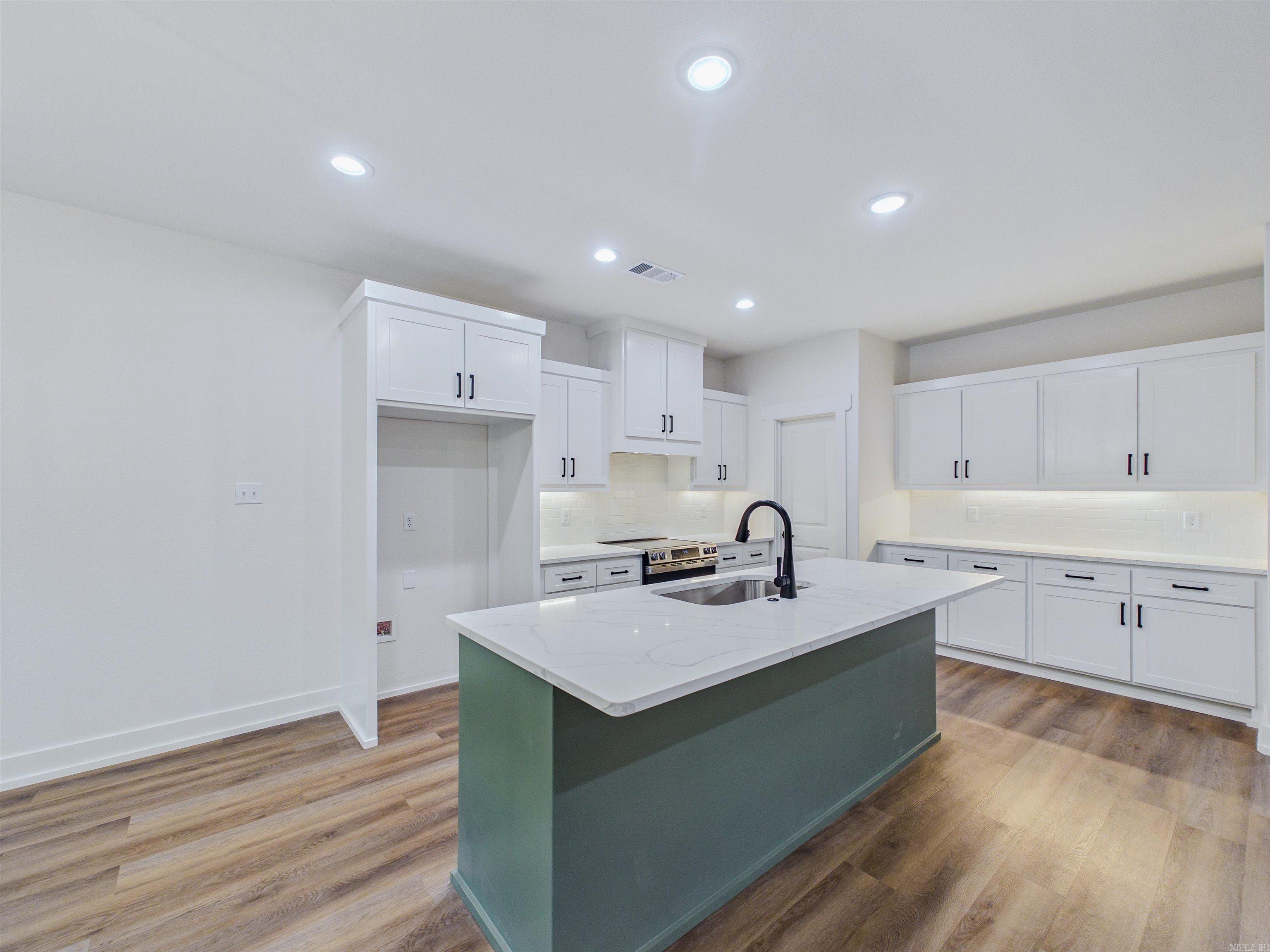 75 Sergio  Hot Springs Village, AR