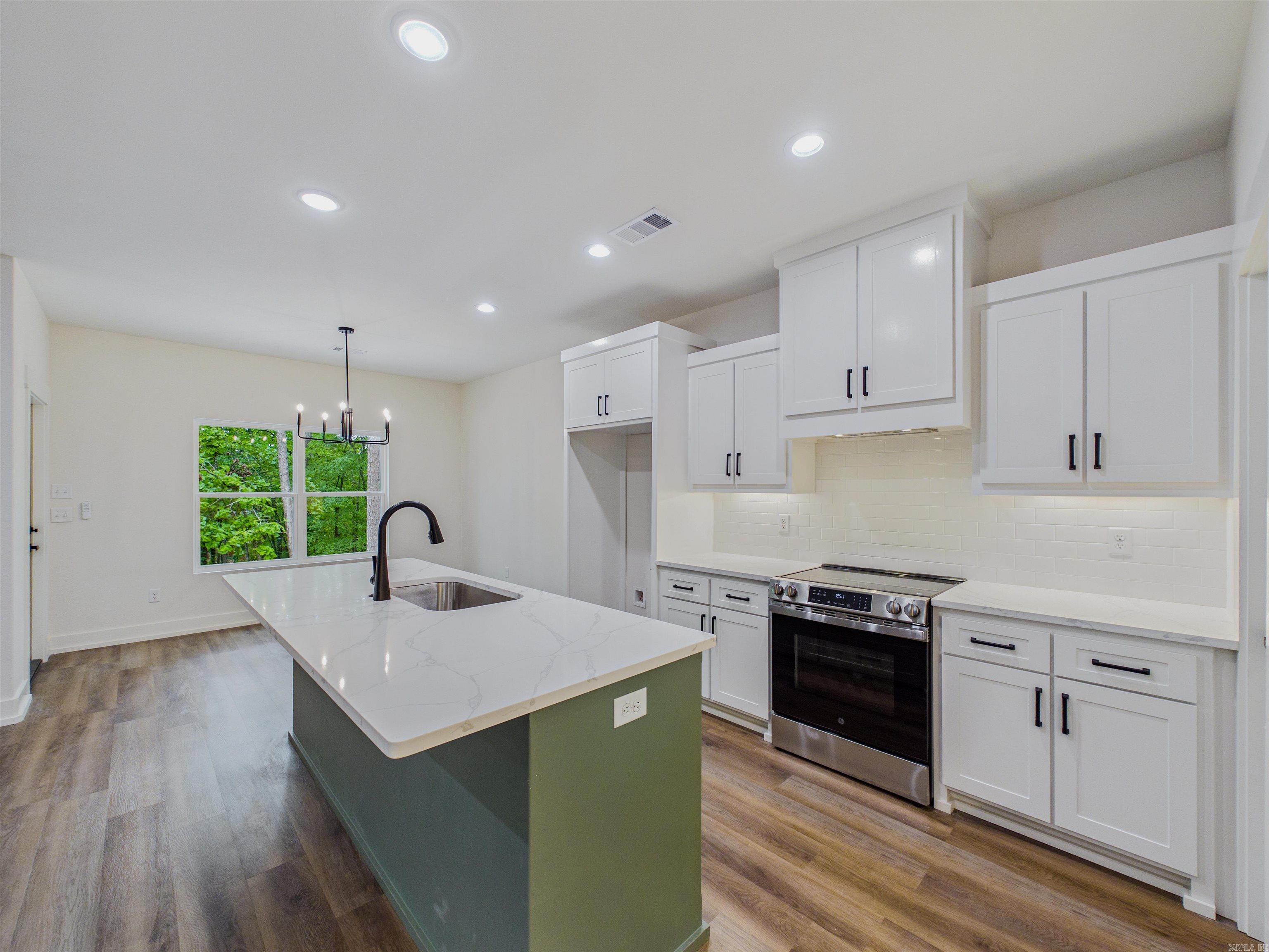 75 Sergio  Hot Springs Village, AR