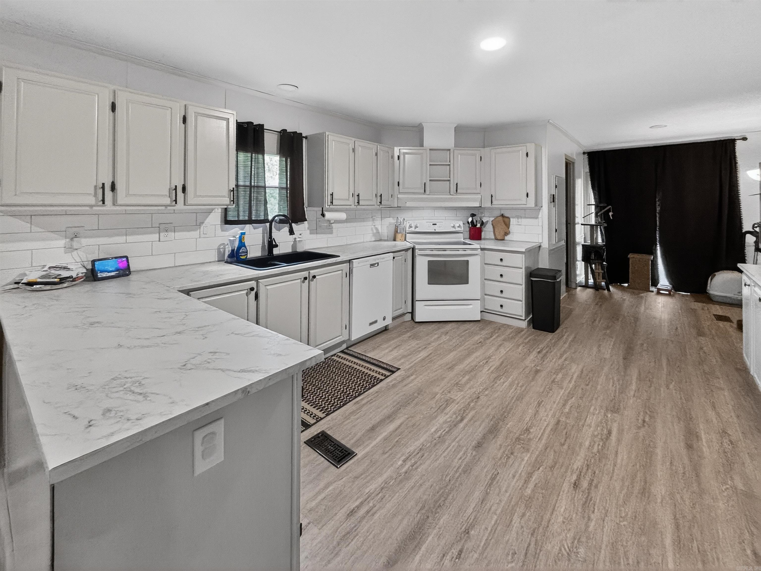 362 Geronimo  Hot Springs, AR