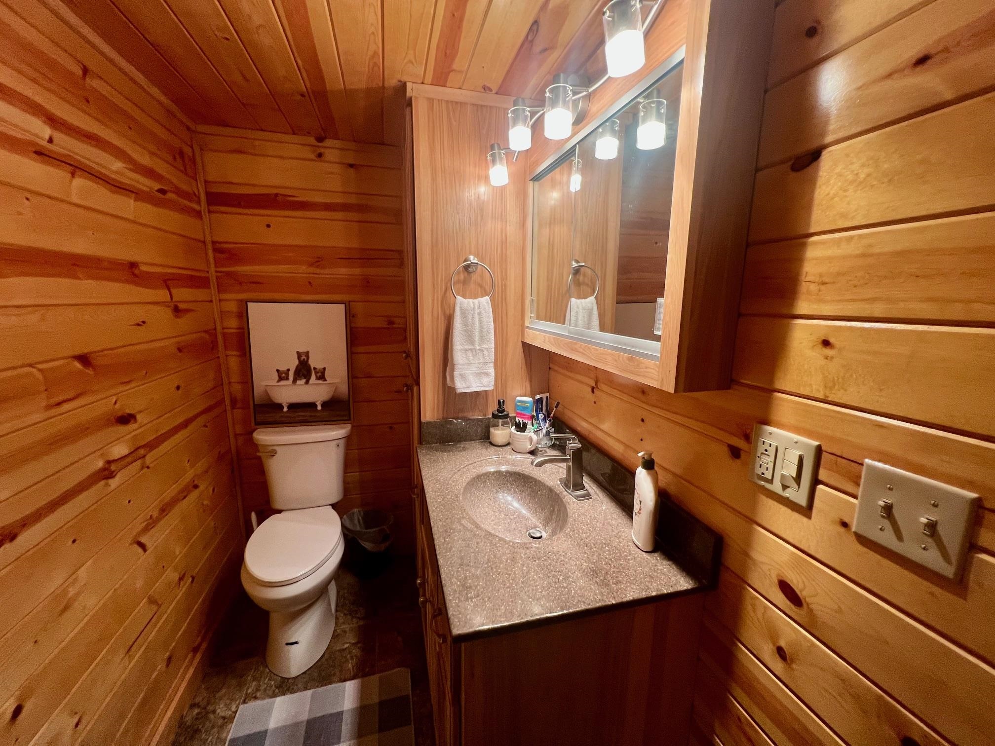 8601 Nine Mile Ridge  Hardy, AR