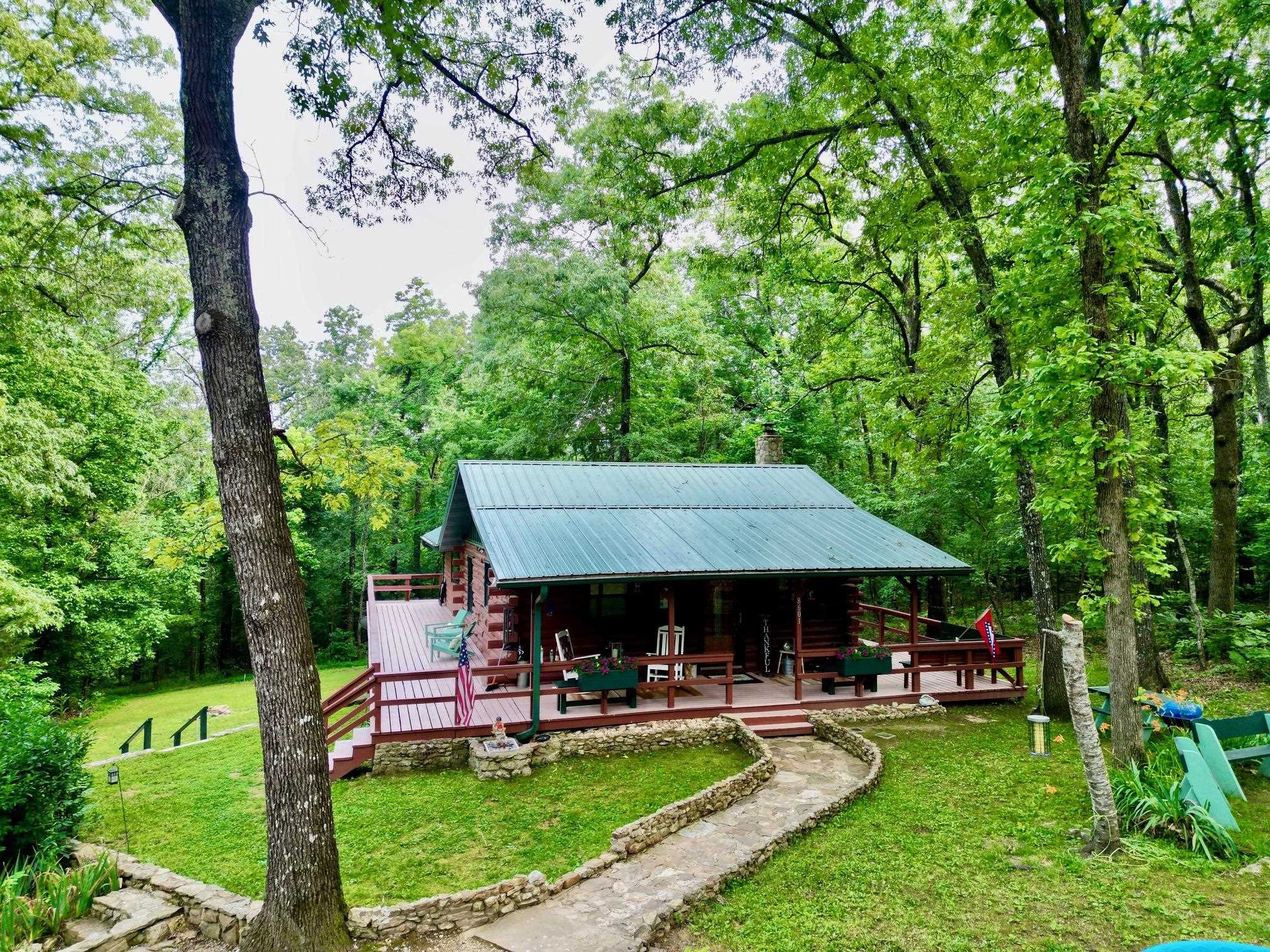 8601 Nine Mile Ridge  Hardy, AR