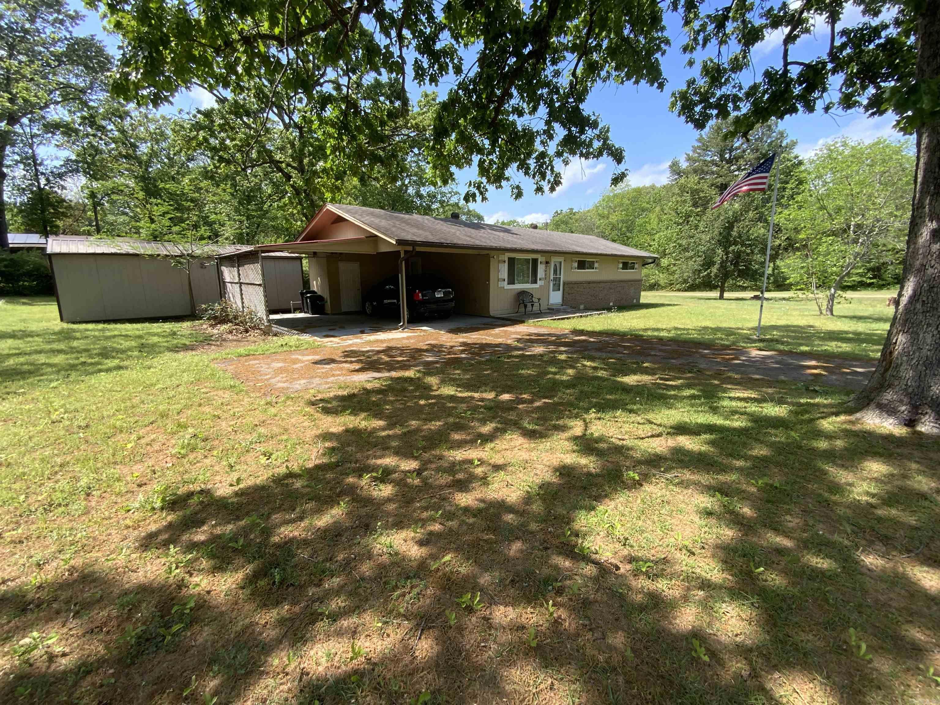2400 Beach  Heber Springs, AR