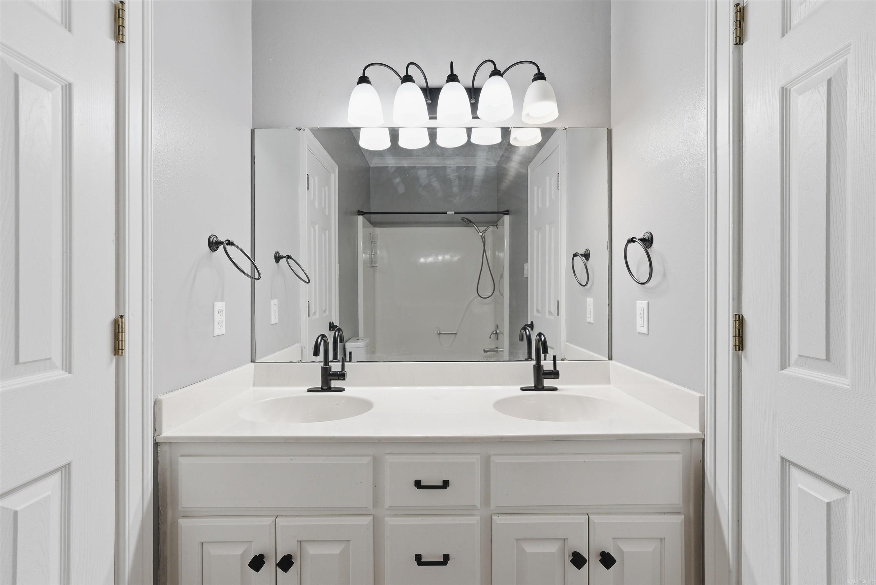 1810 Amelia  Conway, AR