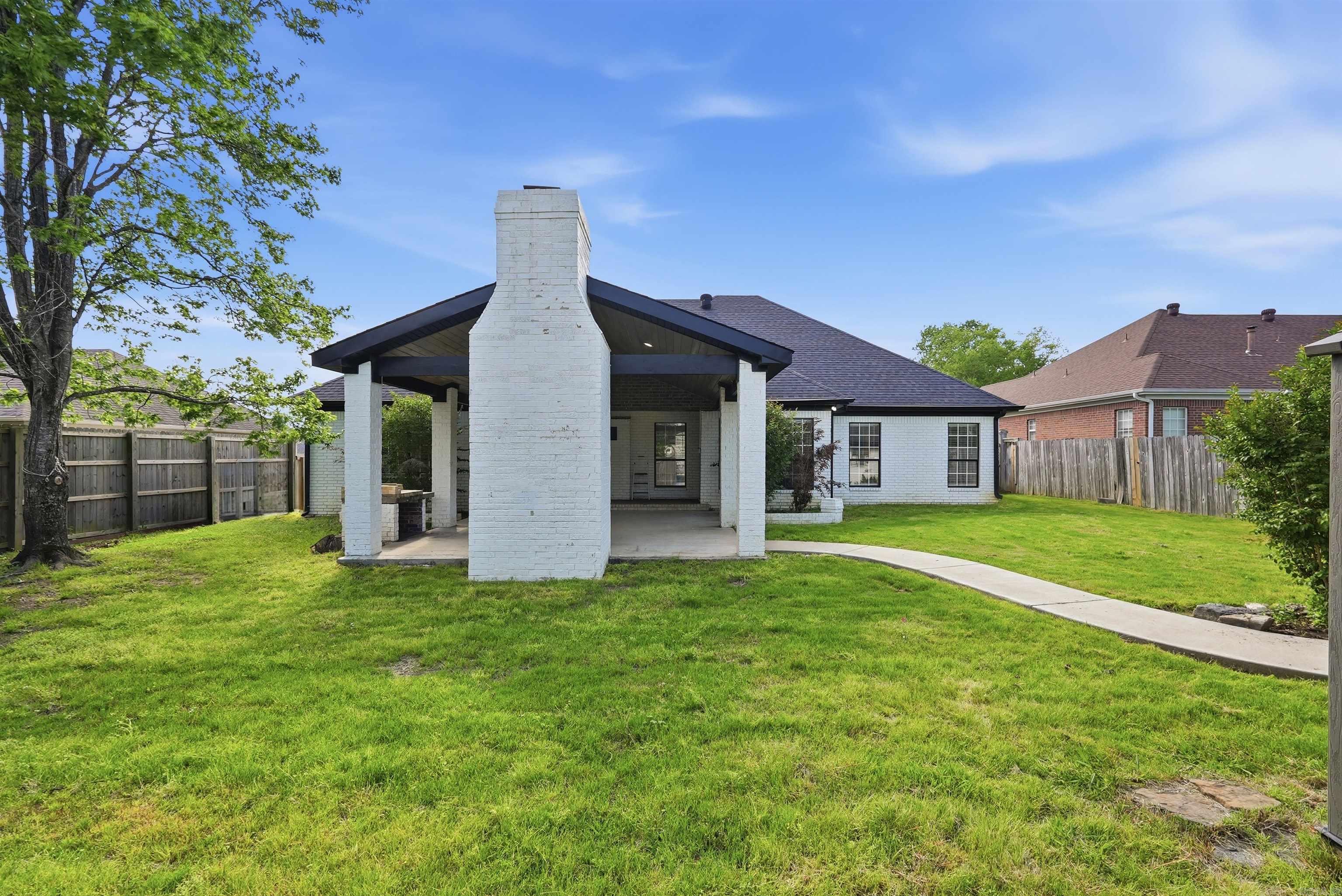 1810 Amelia  Conway, AR