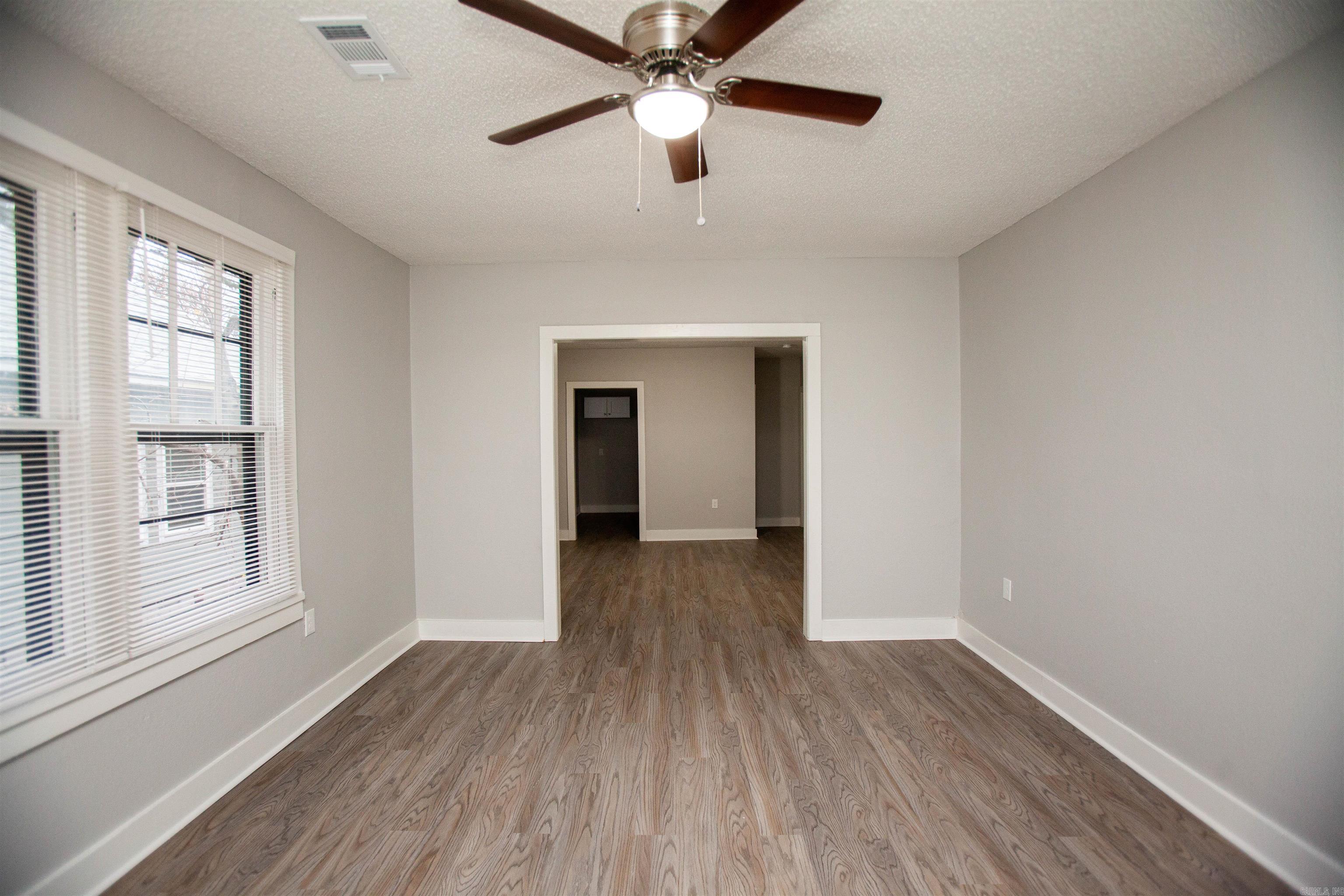 1415 S Cedar  Little Rock, AR