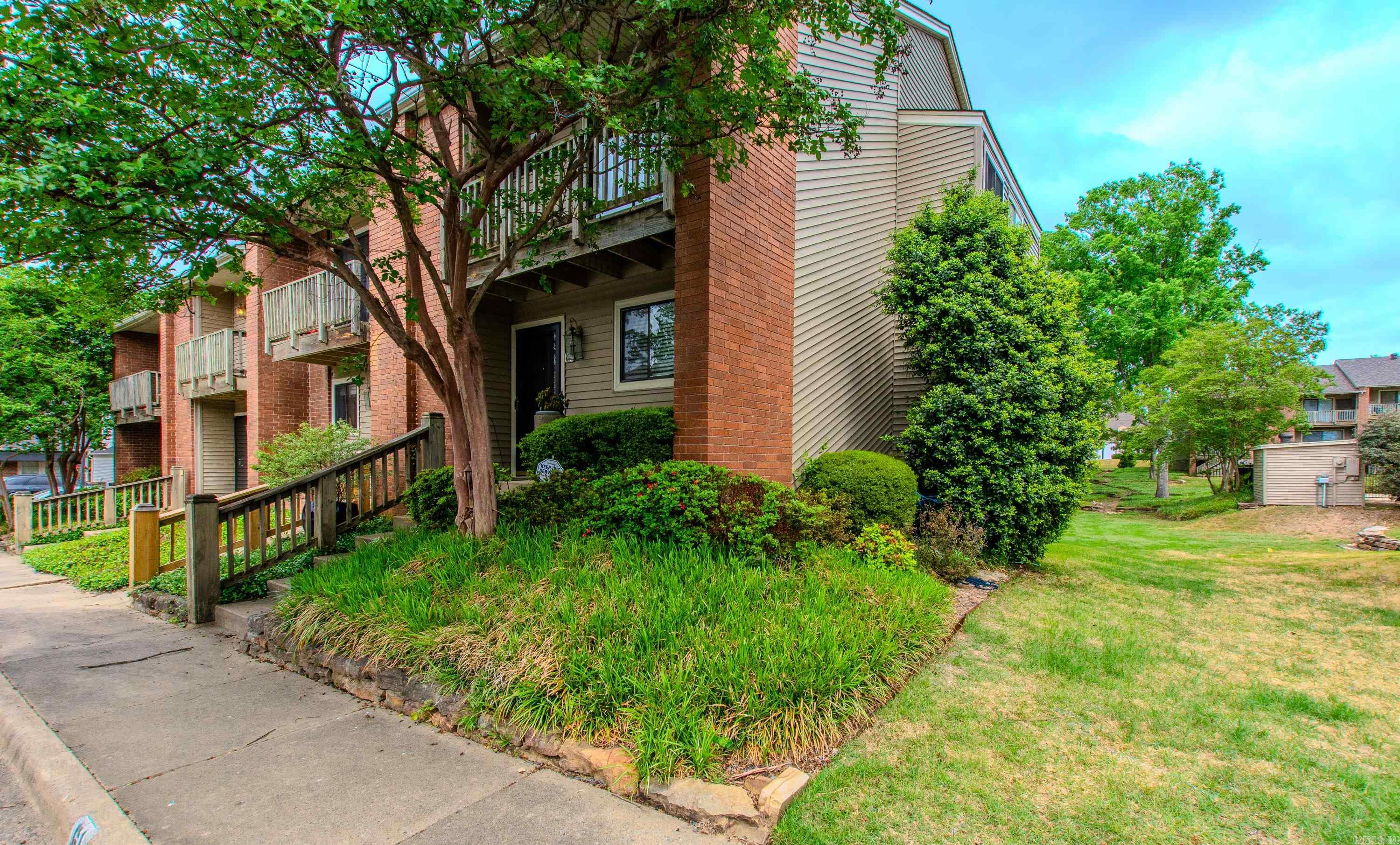 2824 Foxcroft #63  Little Rock, AR