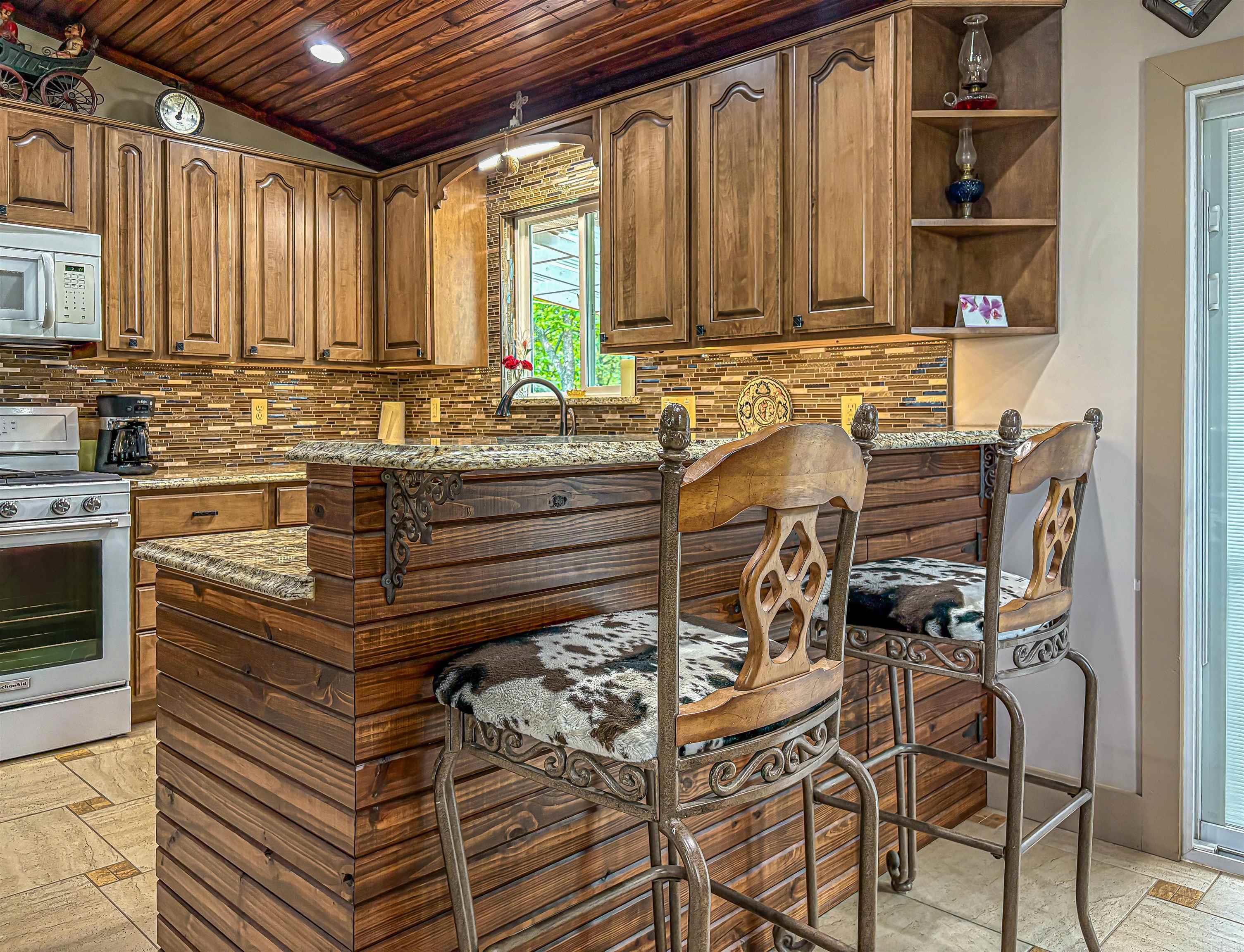 235 MC 6074  Flippin, AR