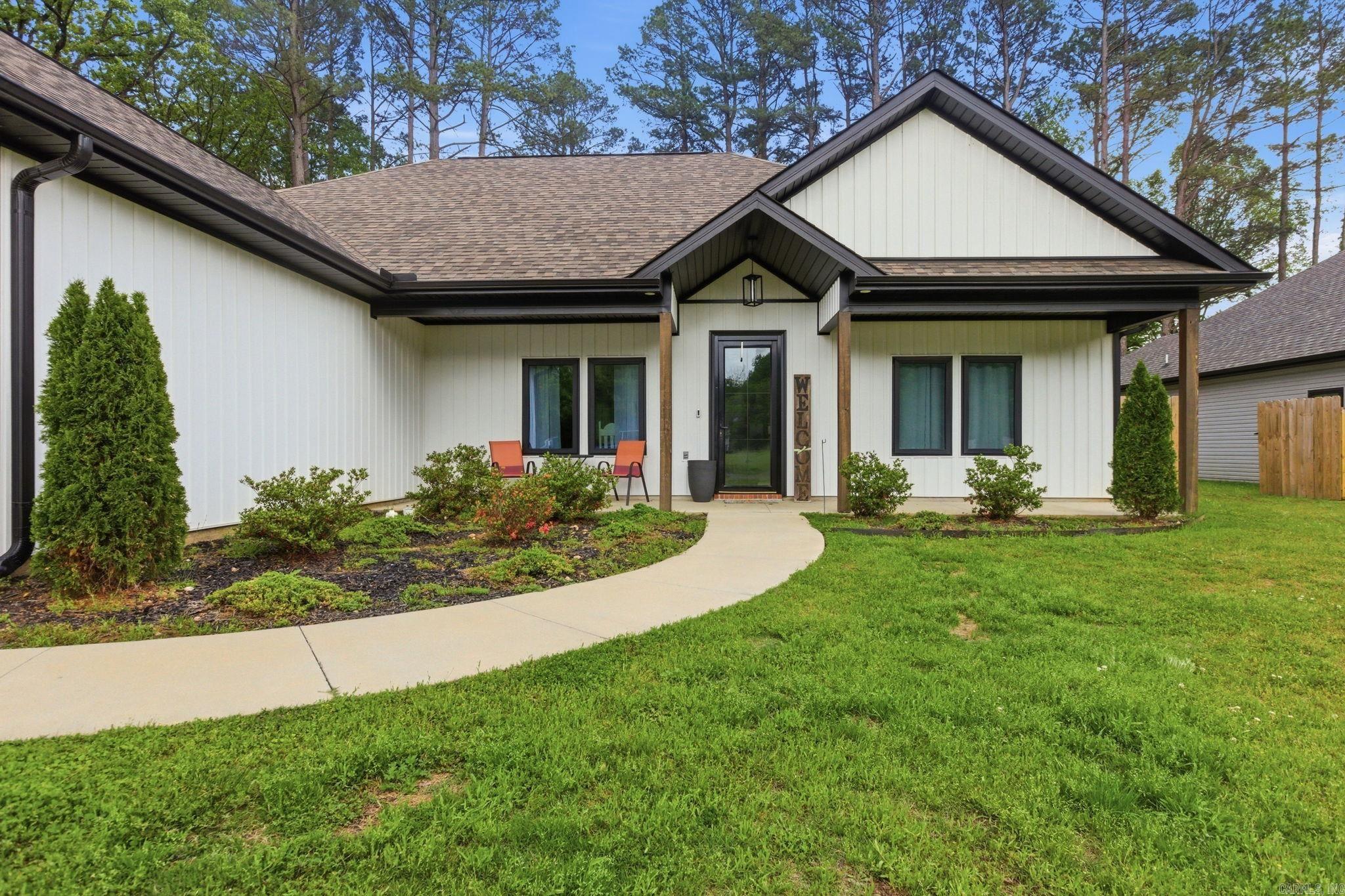 1612 Sorrell  Benton, AR