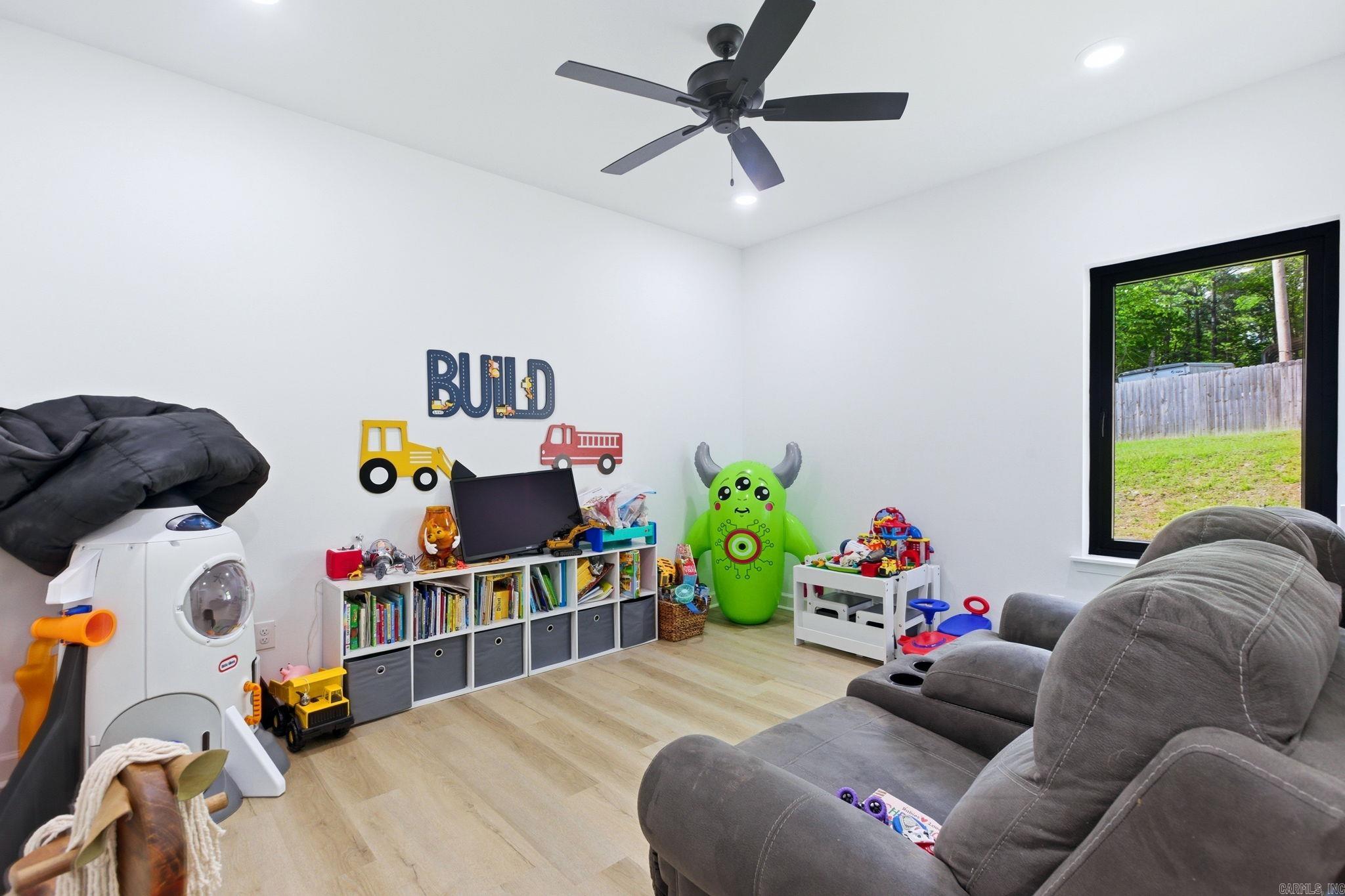 1612 Sorrell  Benton, AR