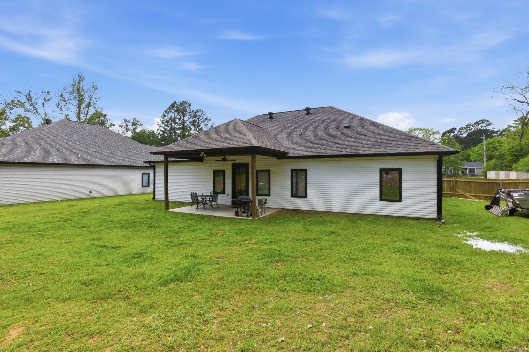 1612 Sorrell  Benton, AR