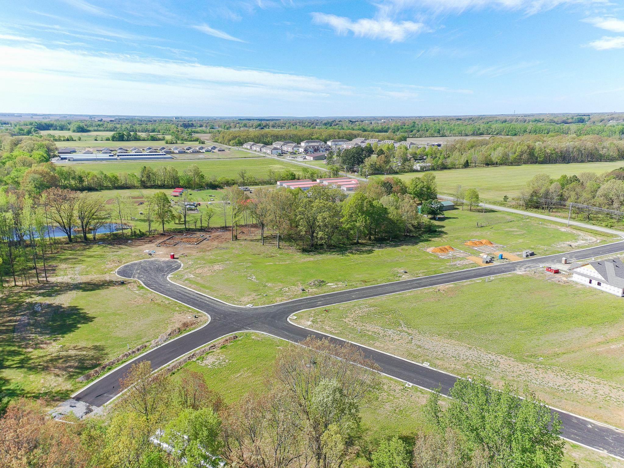 112 Horseshoe Creek  Brookland, AR