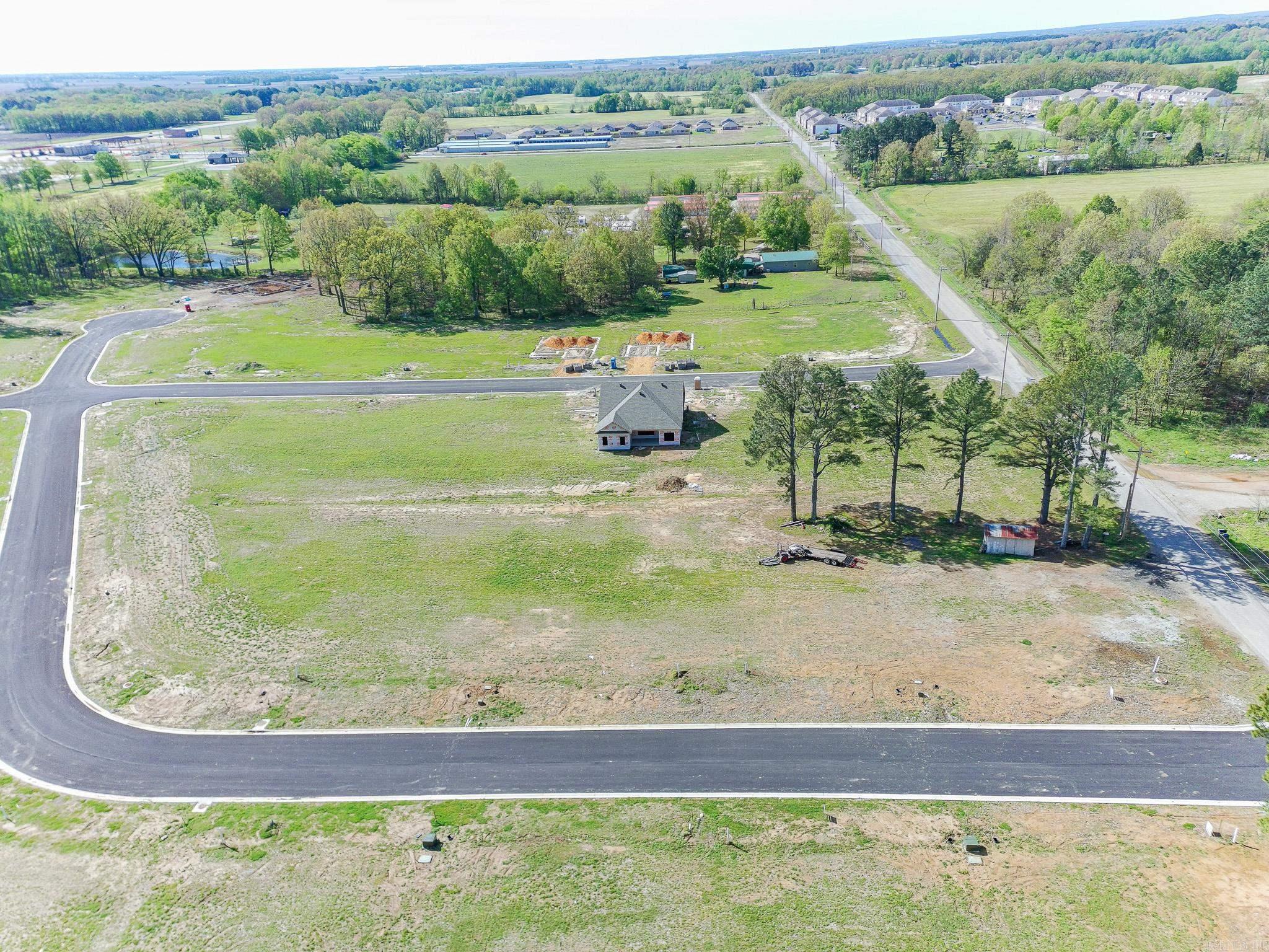 112 Horseshoe Creek  Brookland, AR