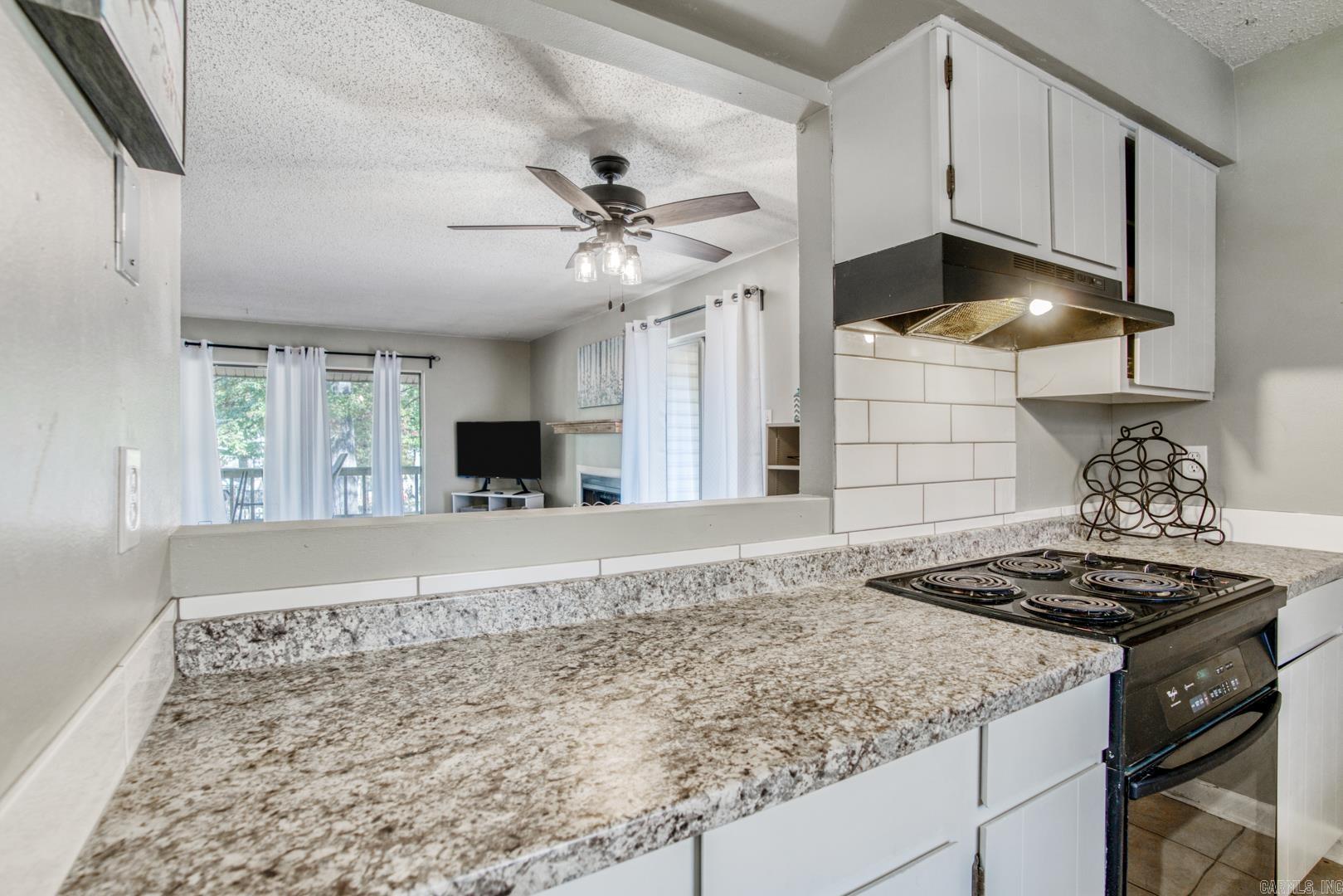 101 Pine Forest  Maumelle, AR