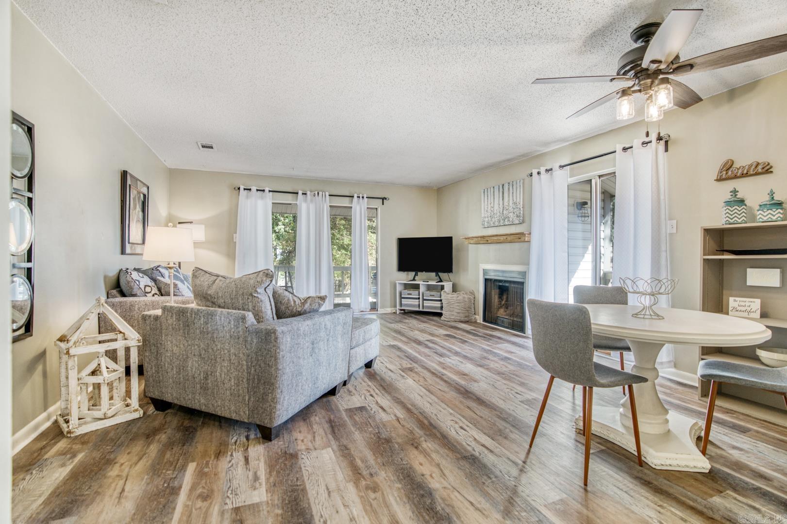 101 Pine Forest  Maumelle, AR