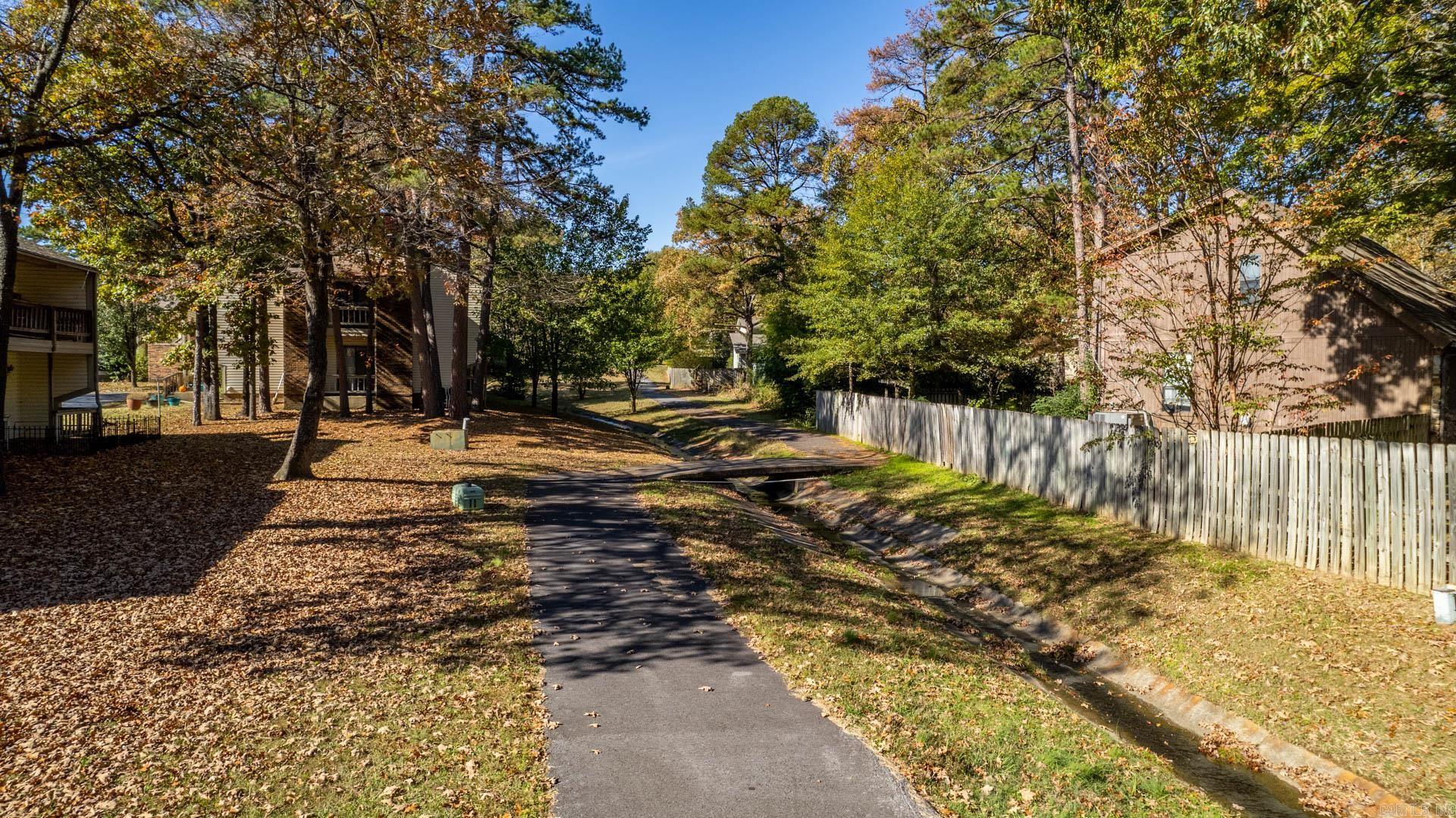 101 Pine Forest  Maumelle, AR