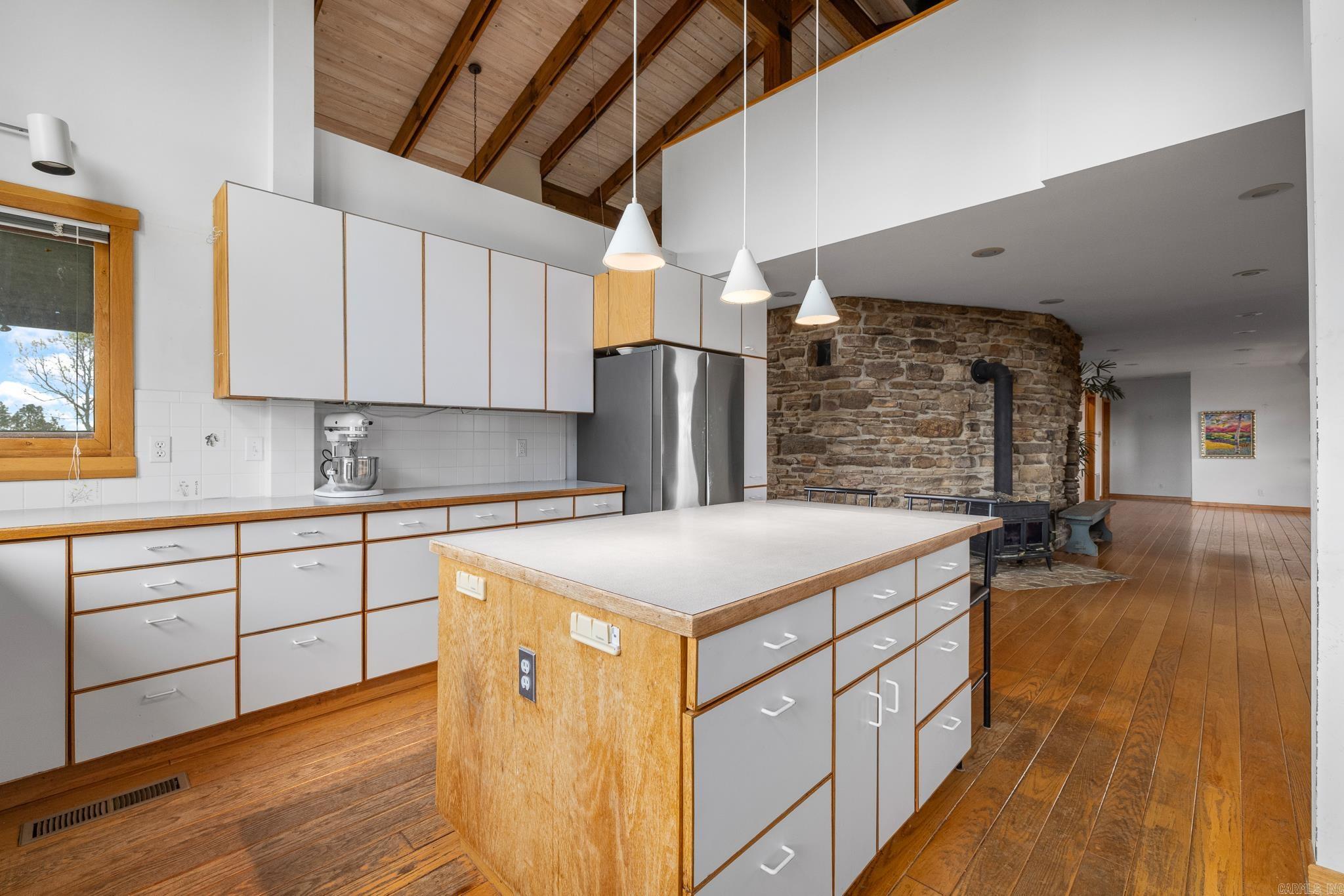 000 County Road 9991  Berryville, AR