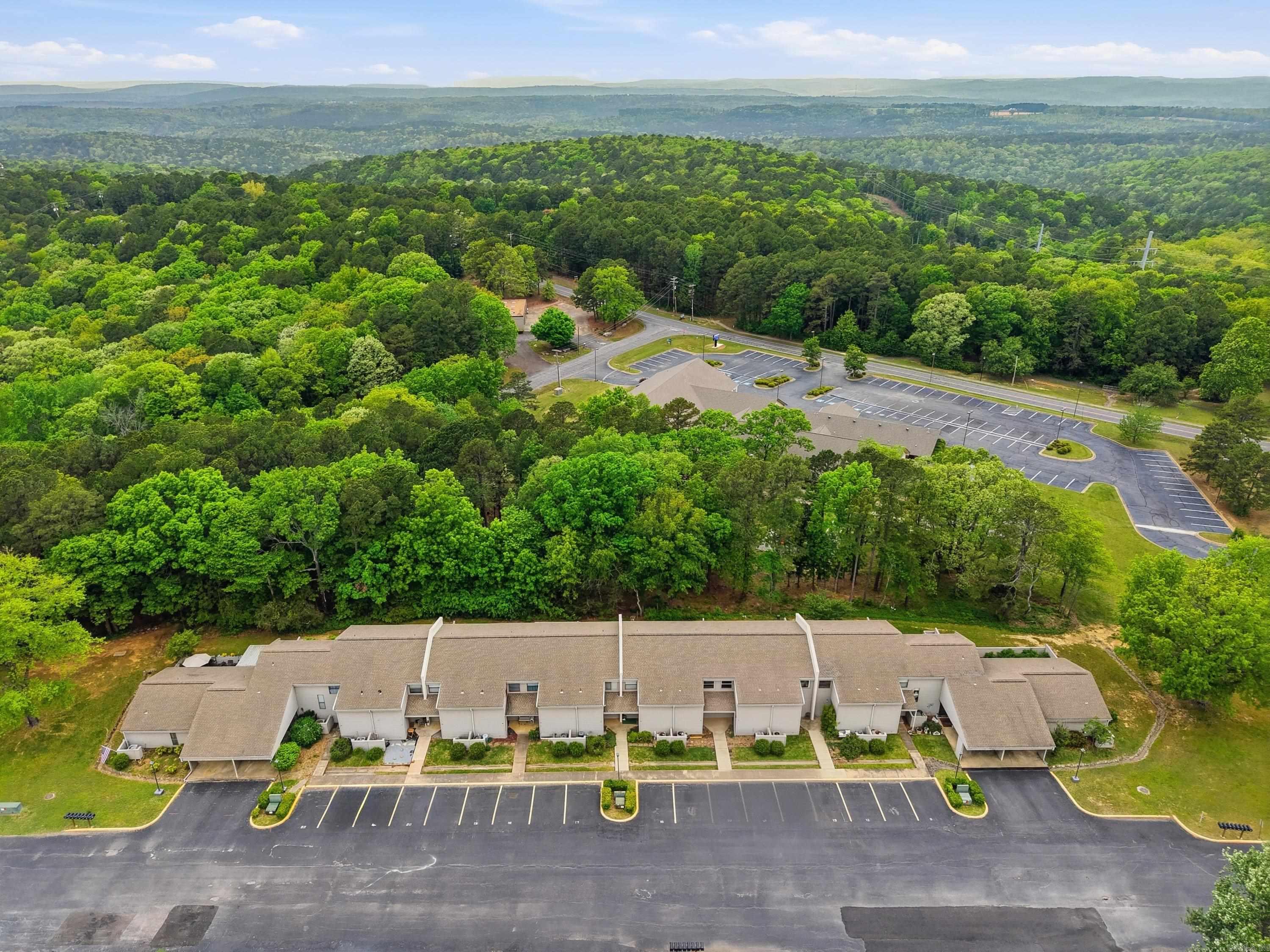 135 Hillview Dr #20  Fairfield Bay, AR