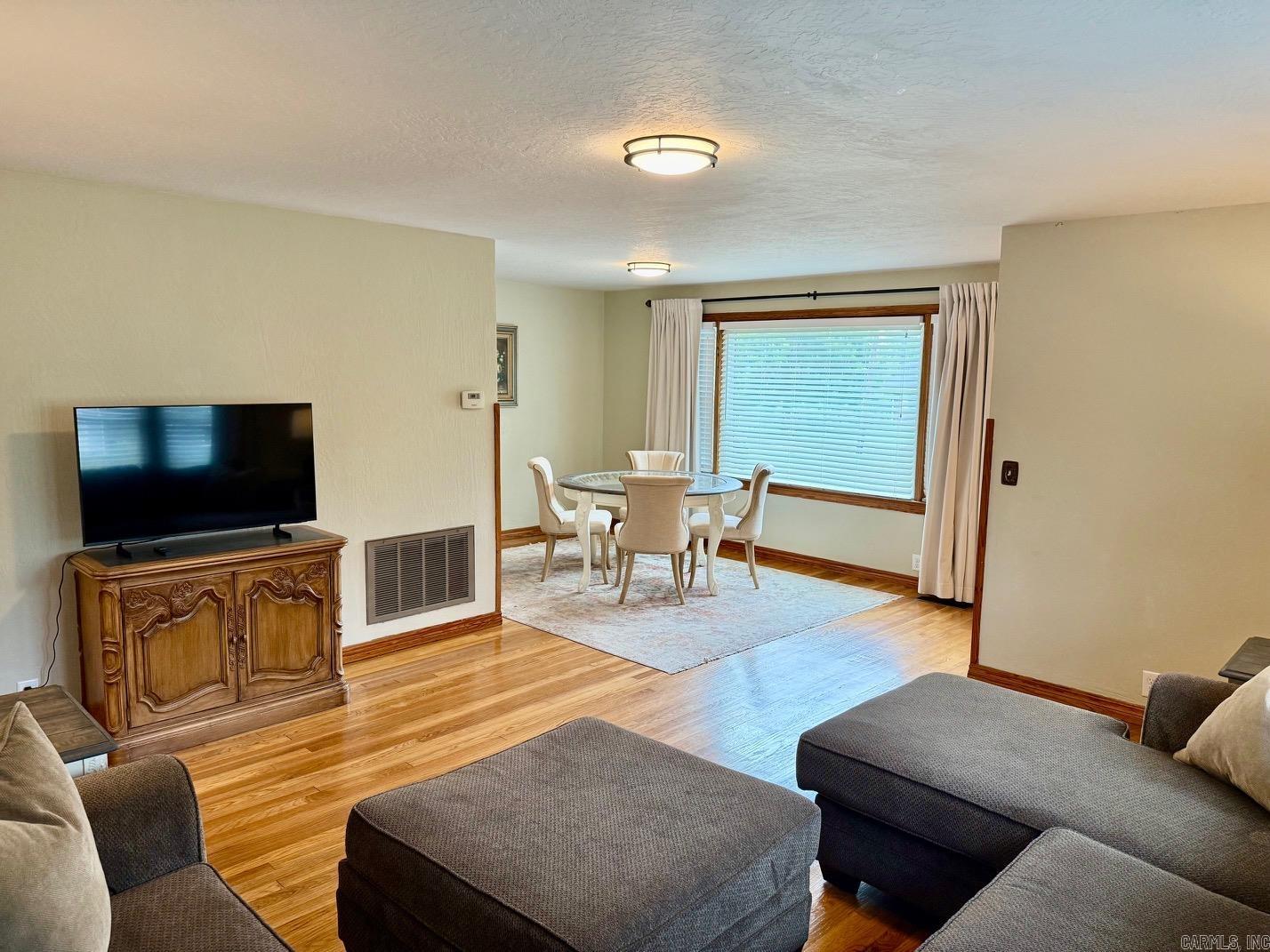 1809 Church Ave  Mena, AR