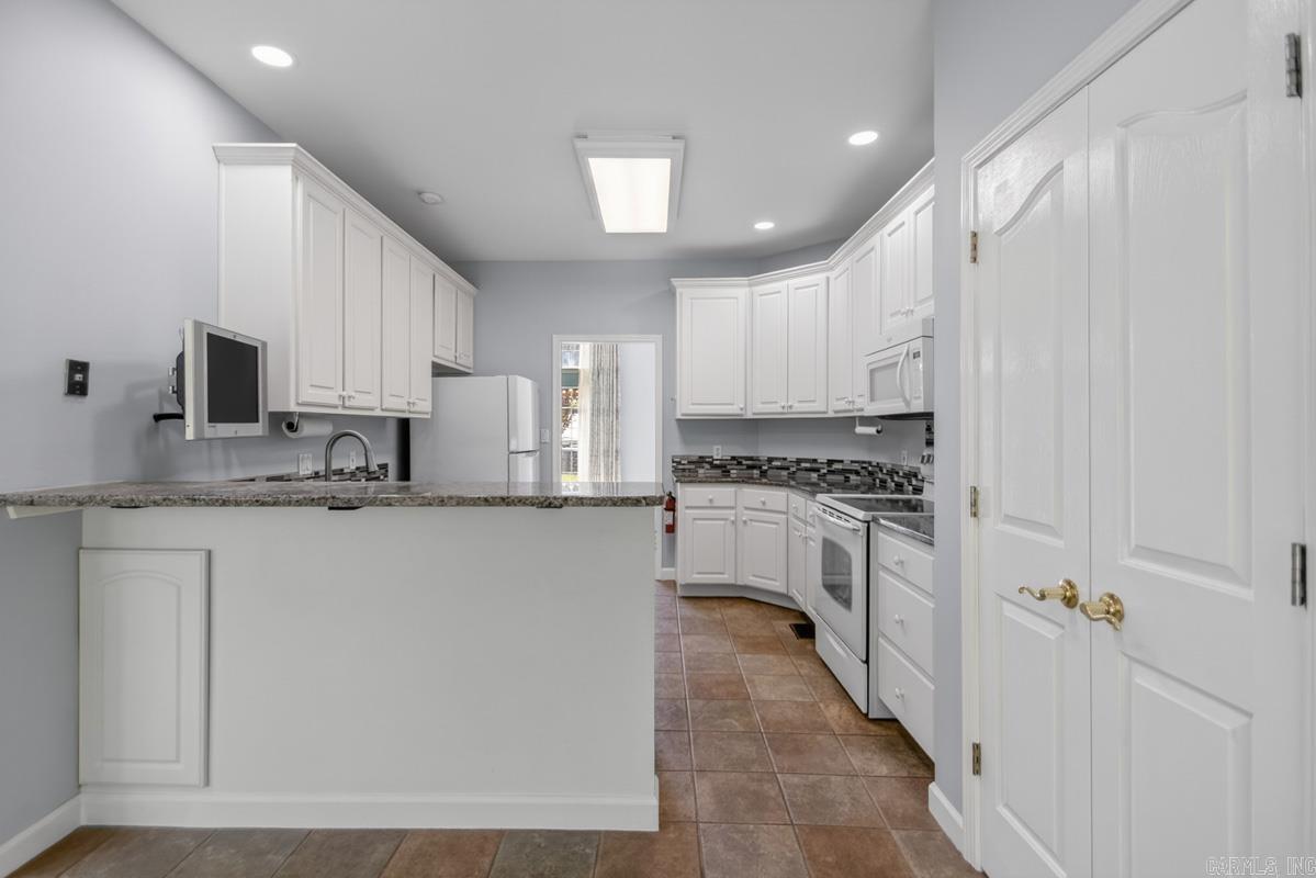 13801 St Michael  Little Rock, AR