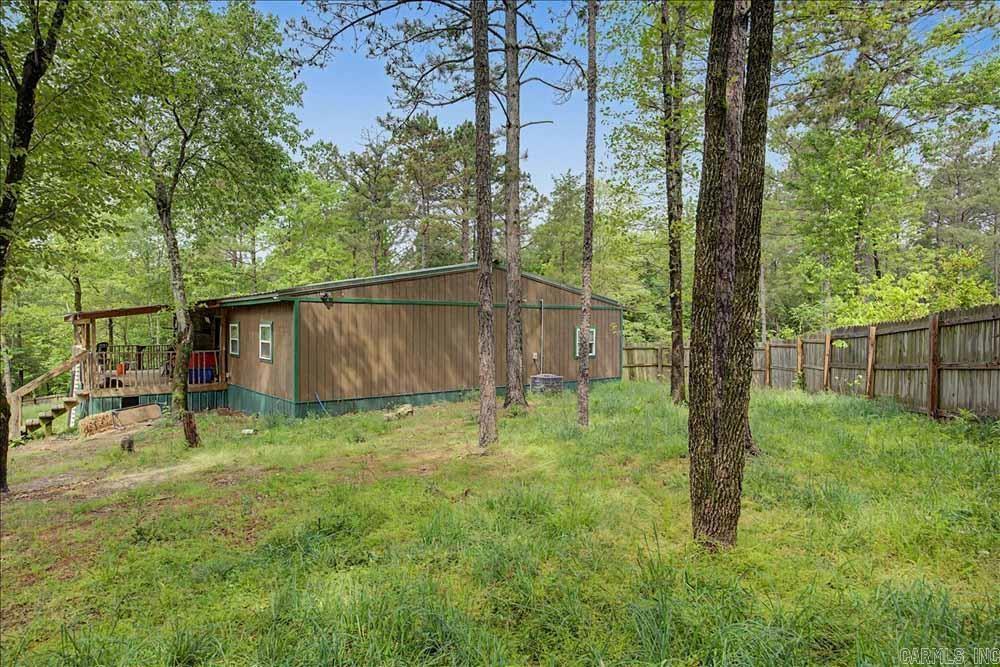187  Moncus  Amity, AR