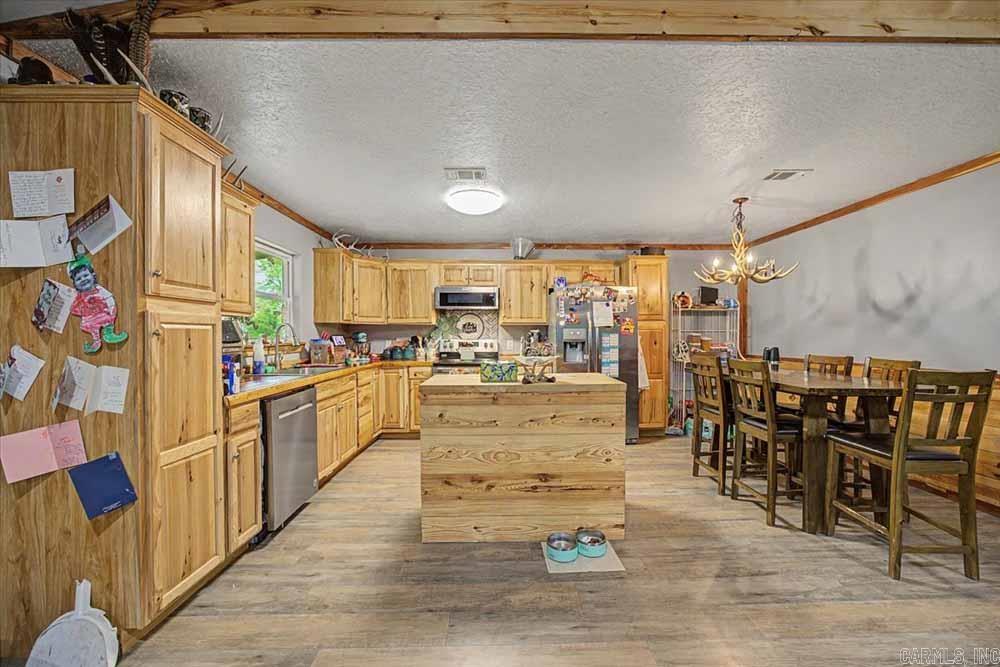 187 Moncus  Amity, AR