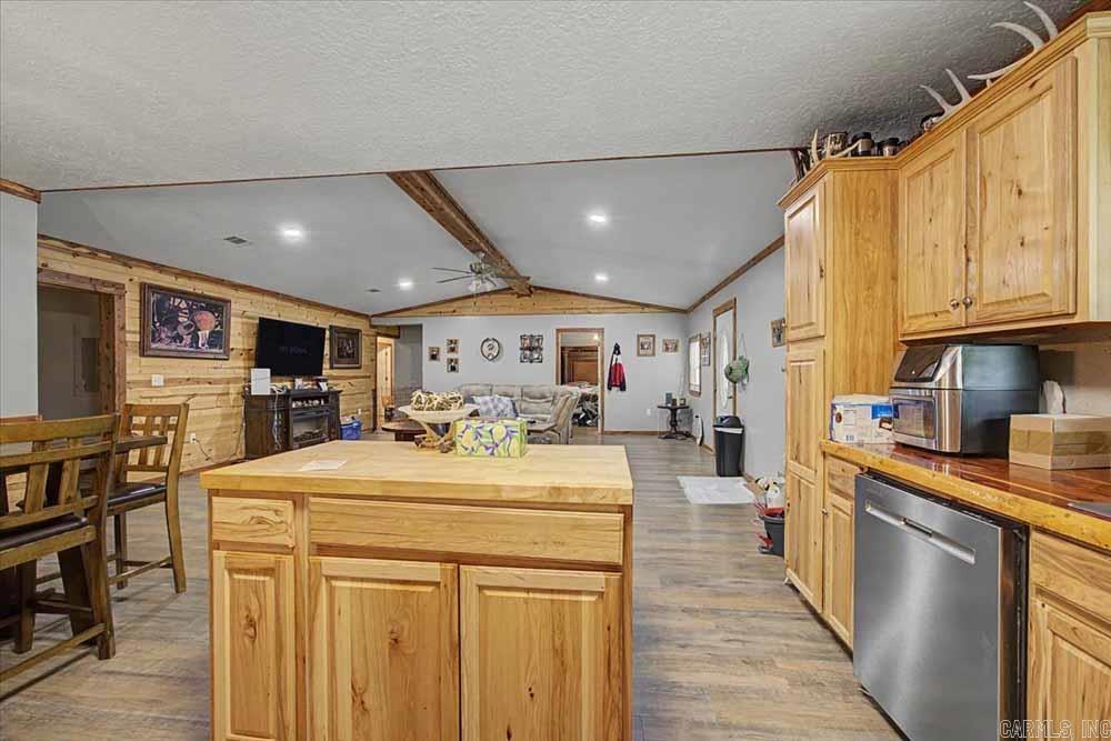 187 Moncus  Amity, AR