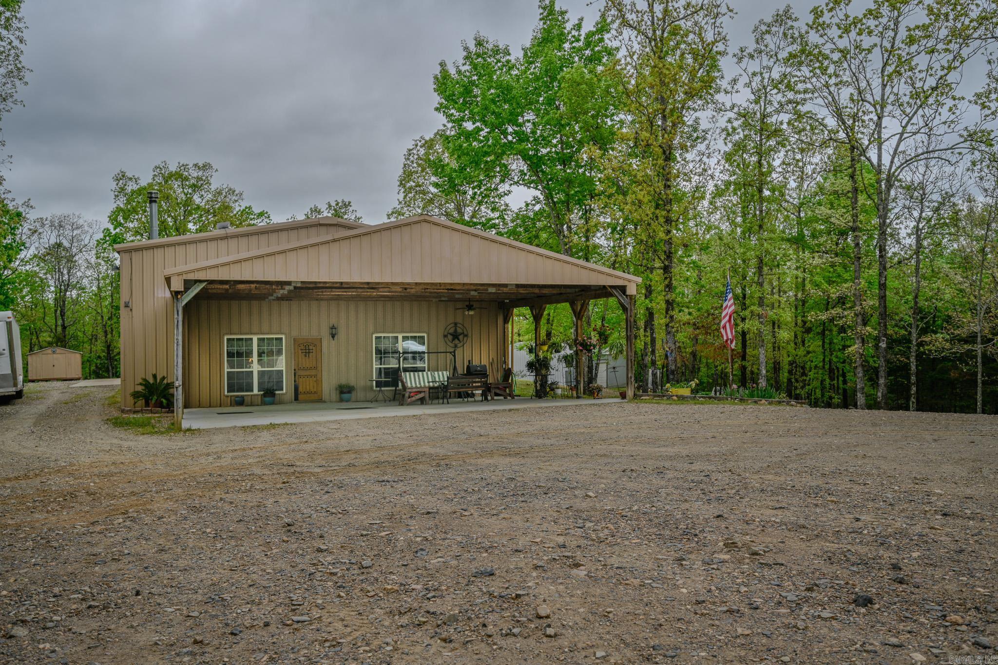 181 Gentle Ln.  Mena, AR