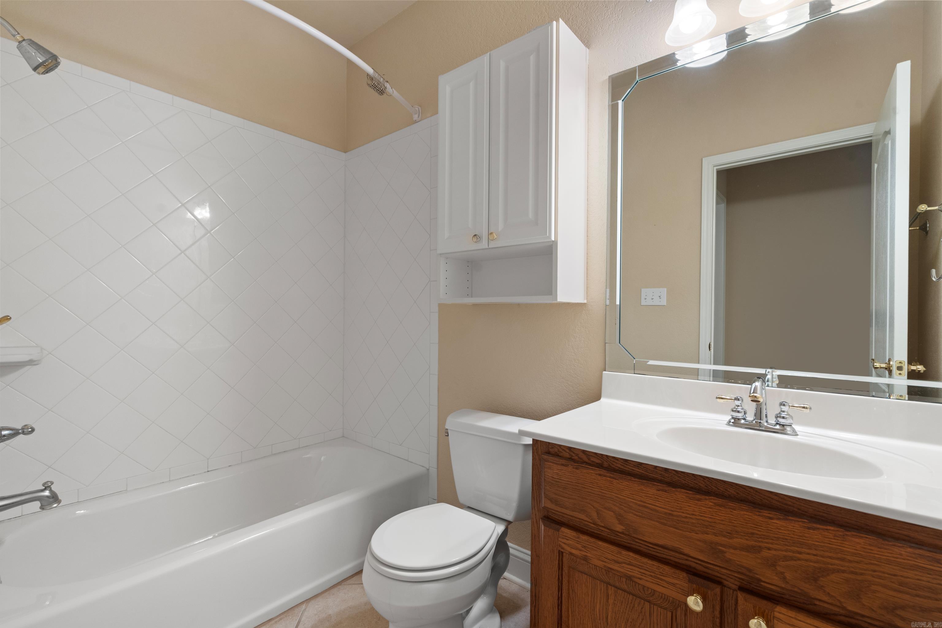 451 Lakeland  Hot Springs, AR