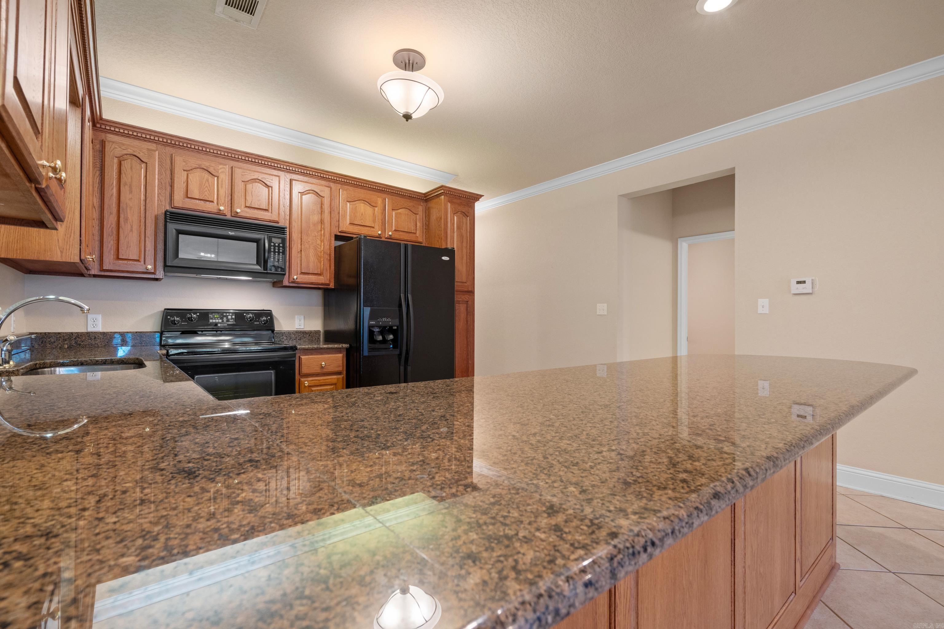 451 Lakeland  Hot Springs, AR