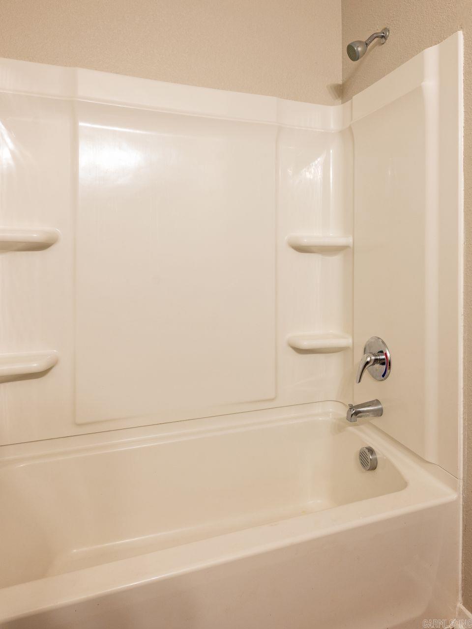 7024 Pearl Valley  Shannon Hills, AR