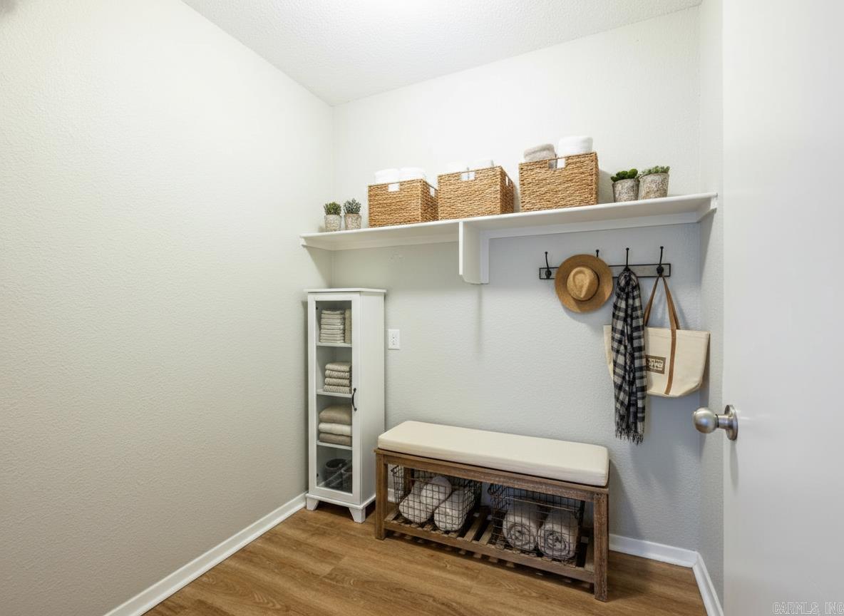 7024 Pearl Valley  Shannon Hills, AR