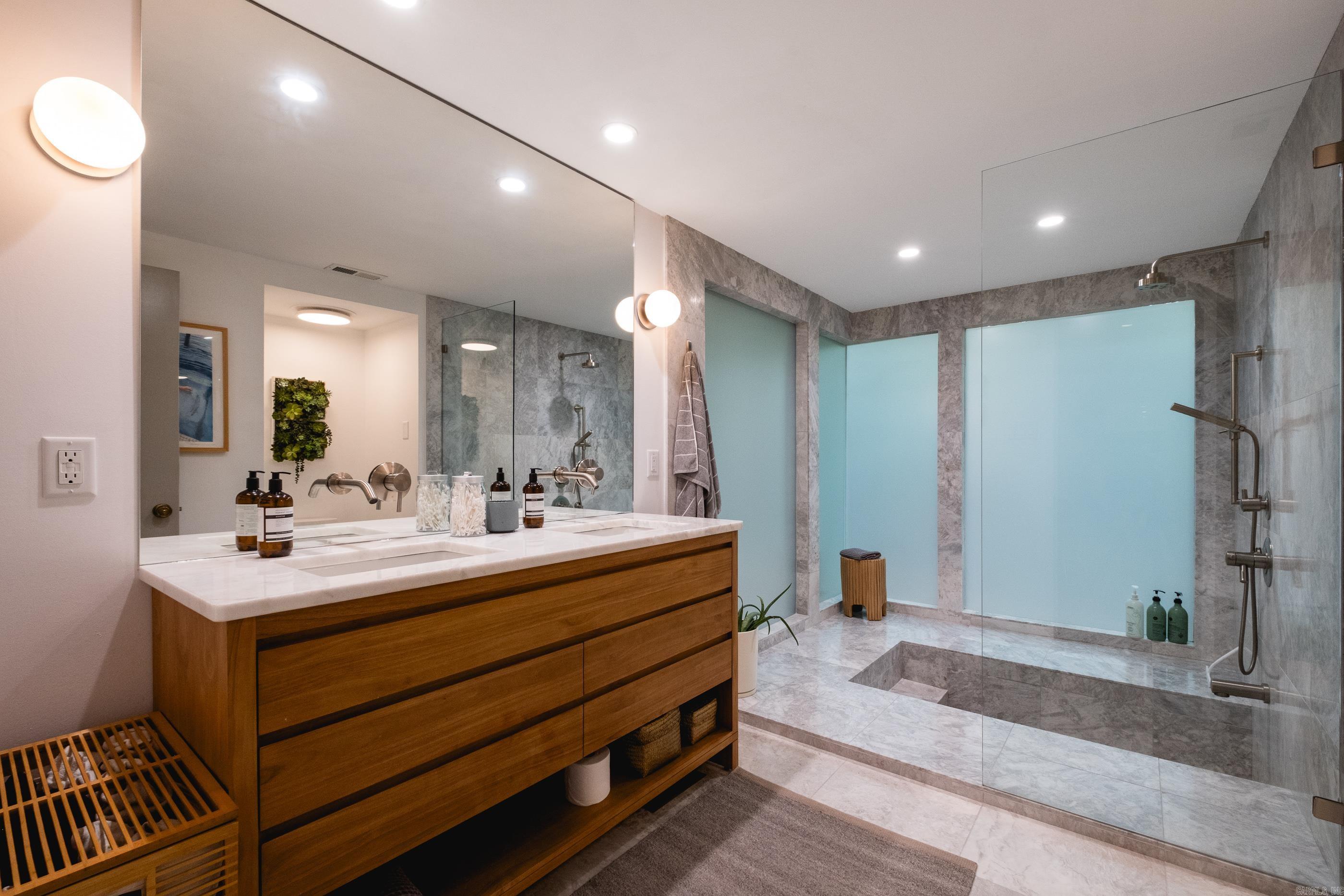 18 Hearthside  Little Rock, AR