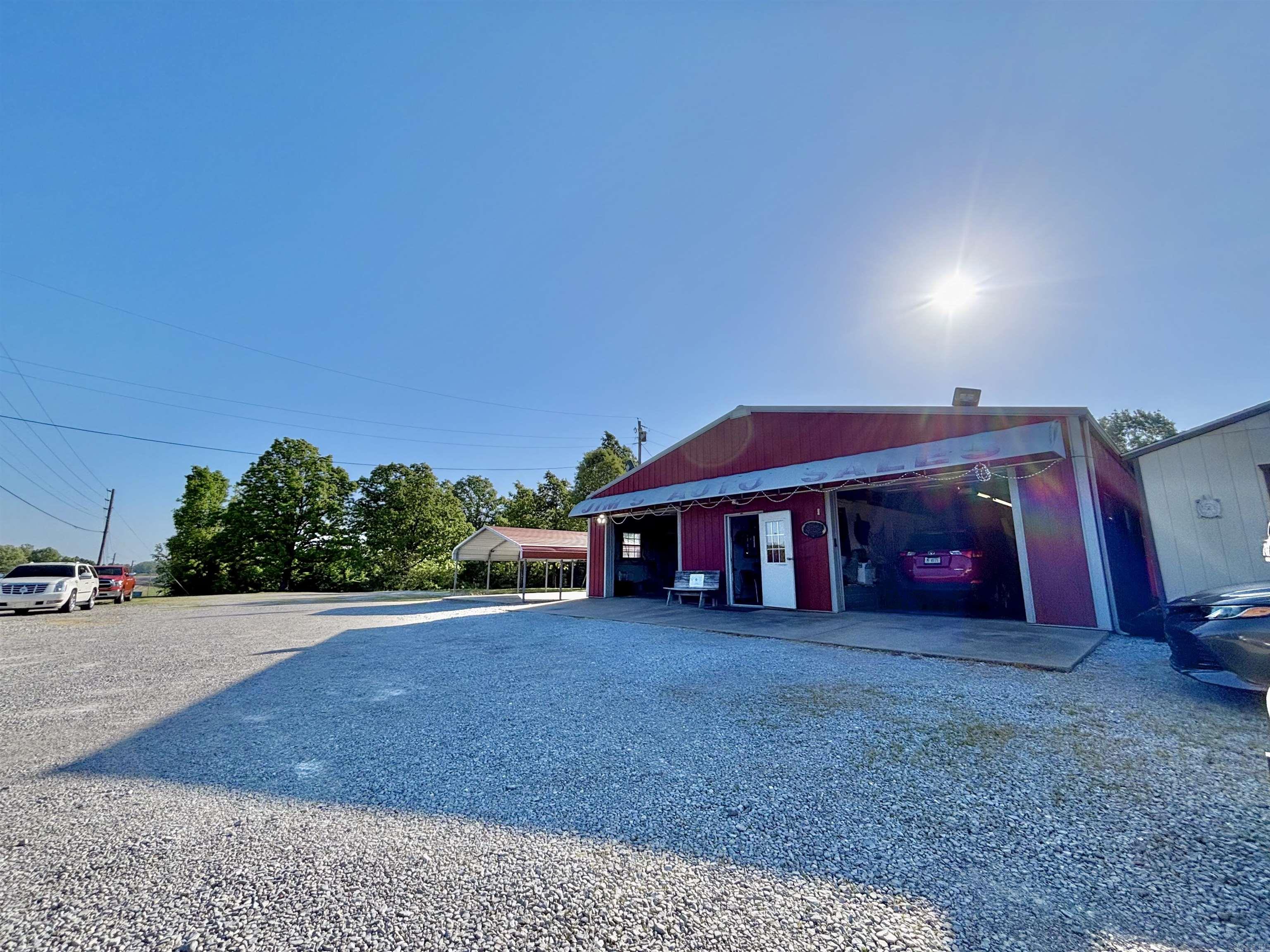 2896 Highway 62 412  Highland, AR