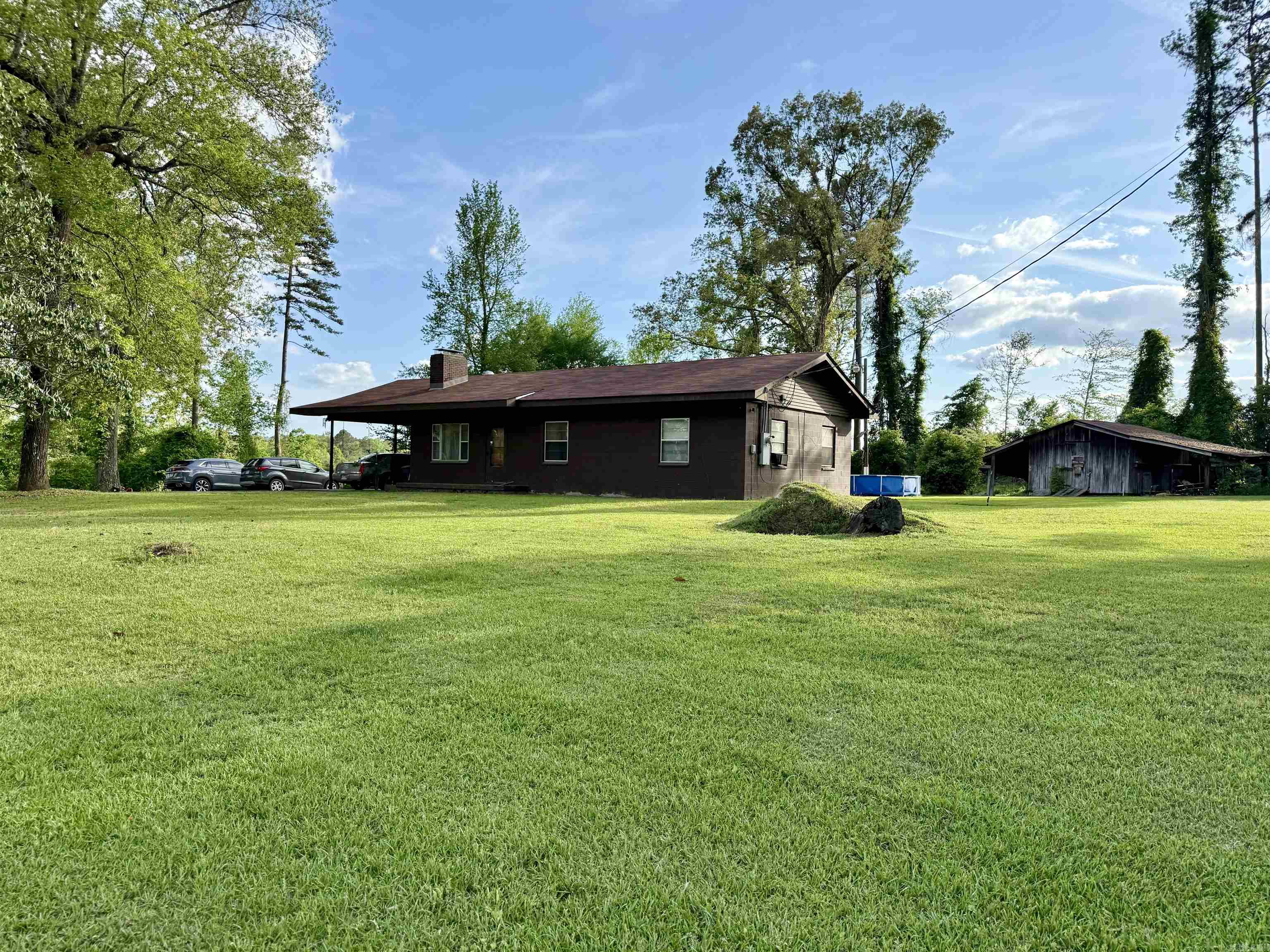 285 Ouachita 50  Camden, AR