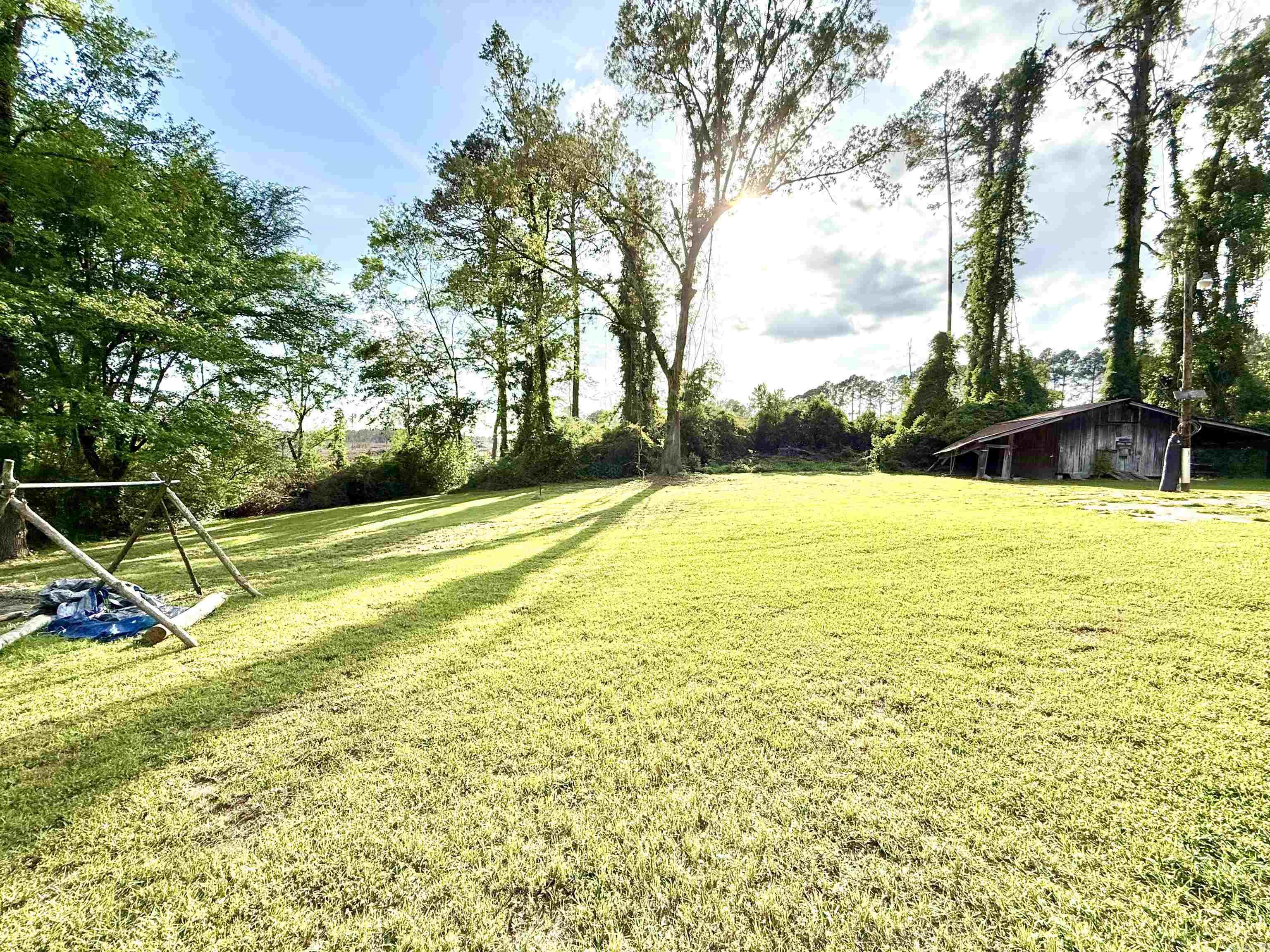 285 Ouachita 50  Camden, AR