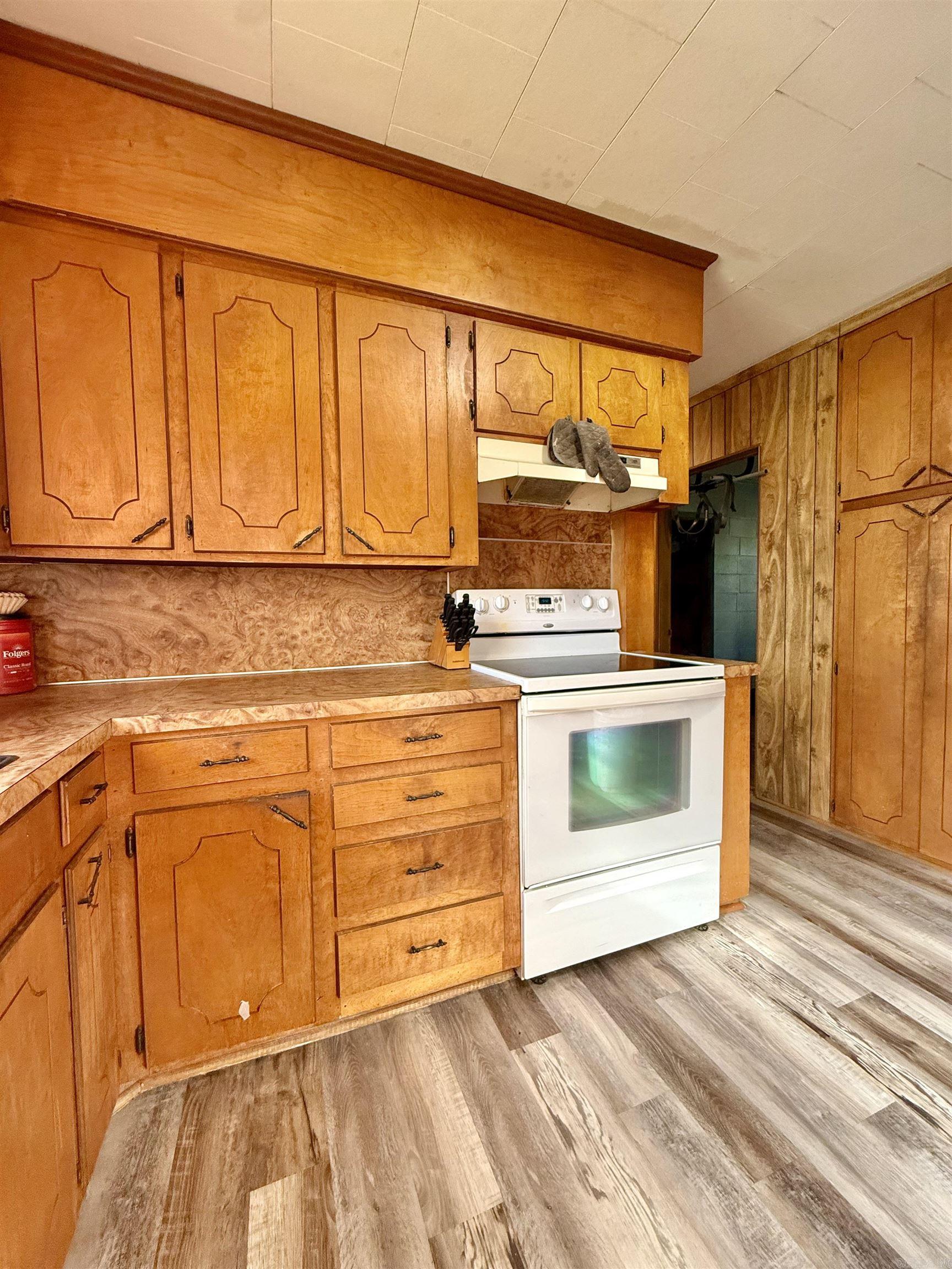 285 Ouachita 50  Camden, AR