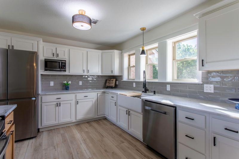 2720 Greensboro  Jonesboro, AR