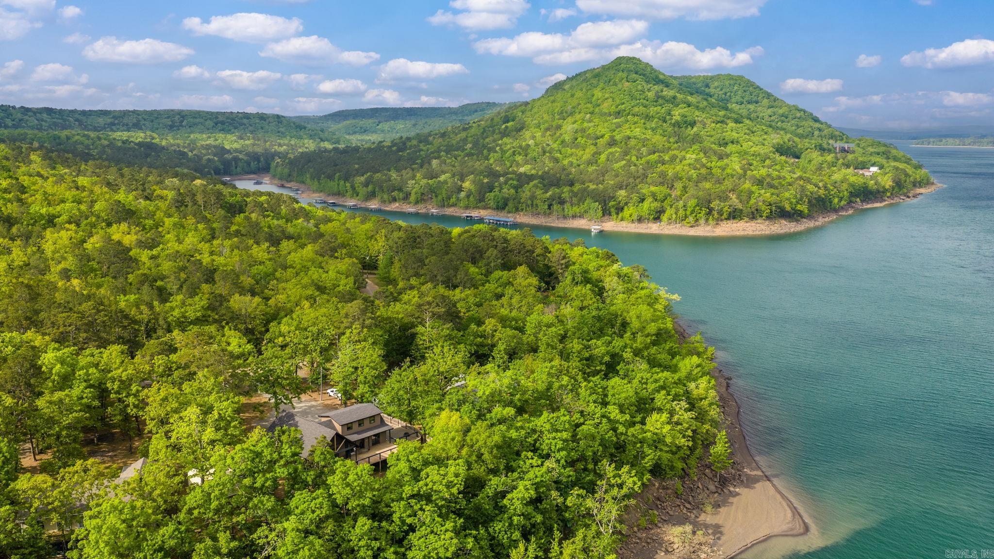 3430 Lake Cliff  Higden, AR