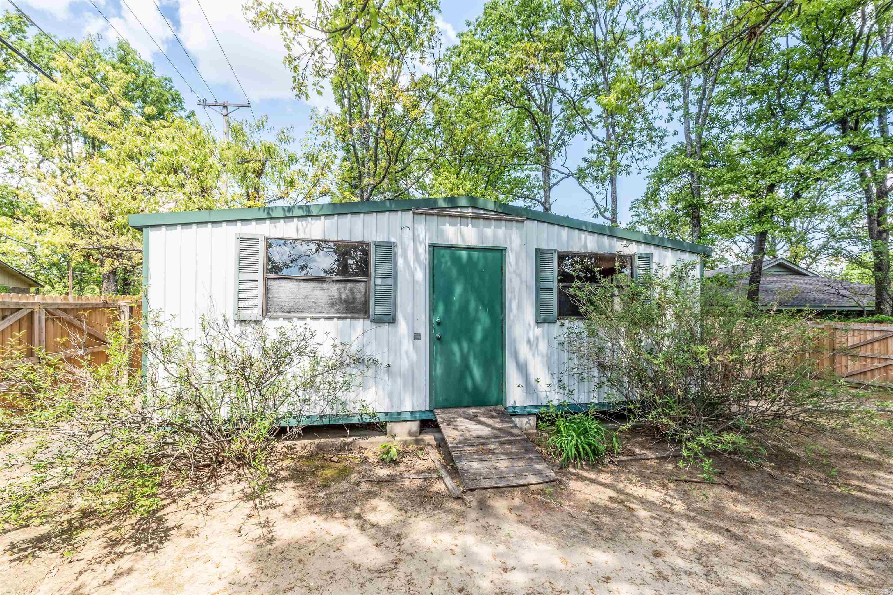 7205 SEQUOYAH  North Little Rock, AR