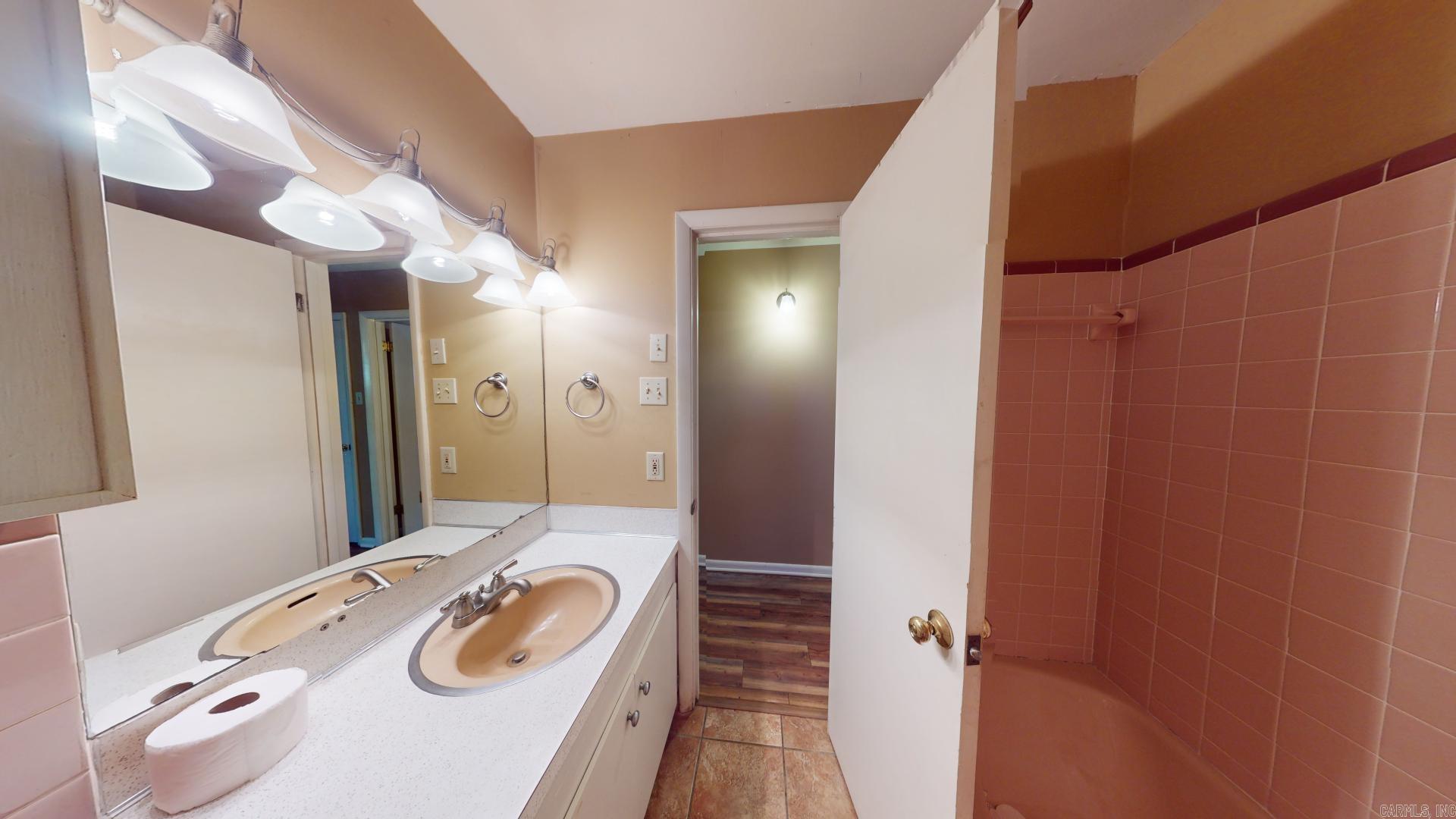 10012 Ronald  Little Rock, AR