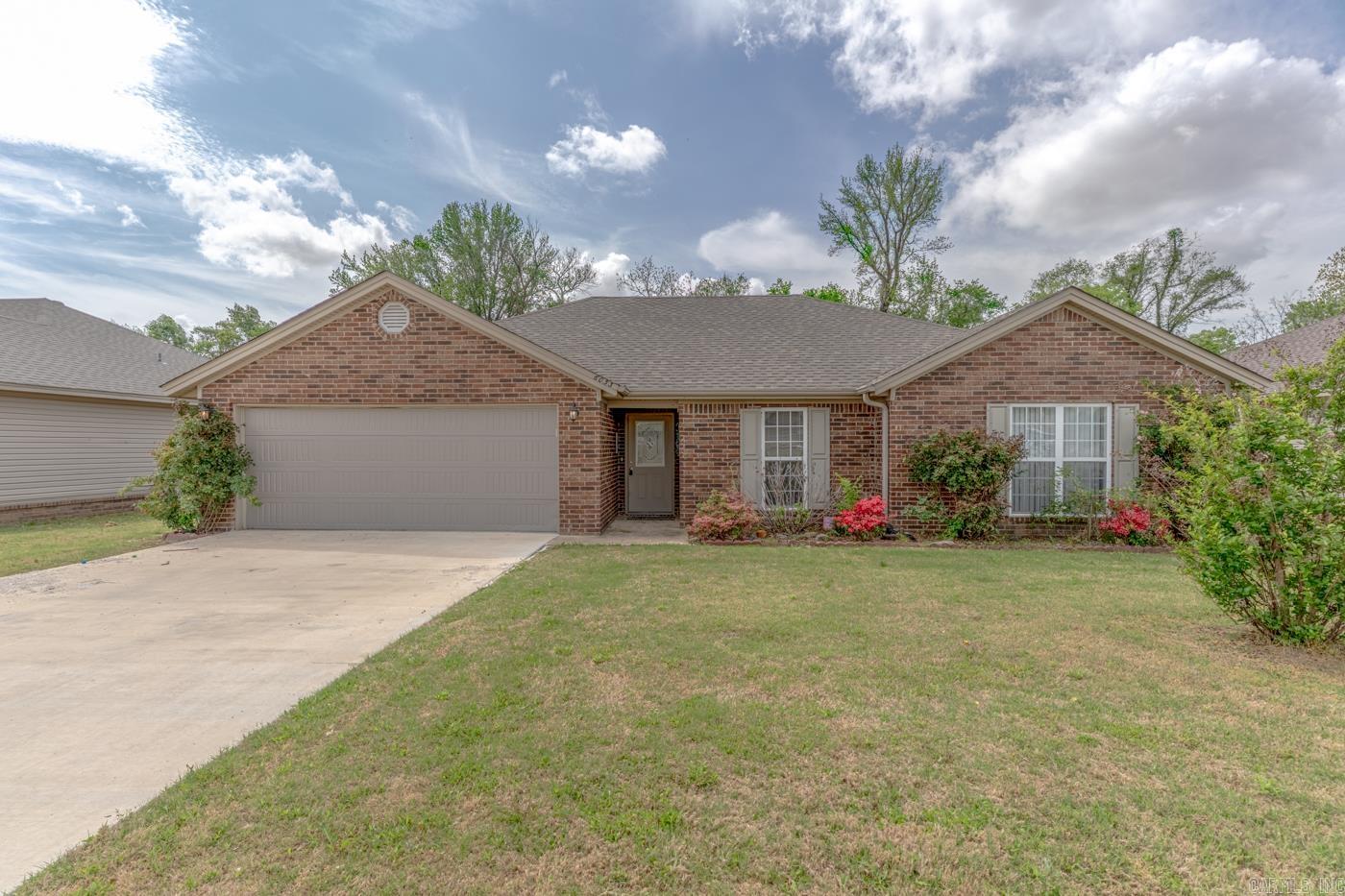 6033 Spencer Dr  Jonesboro, AR