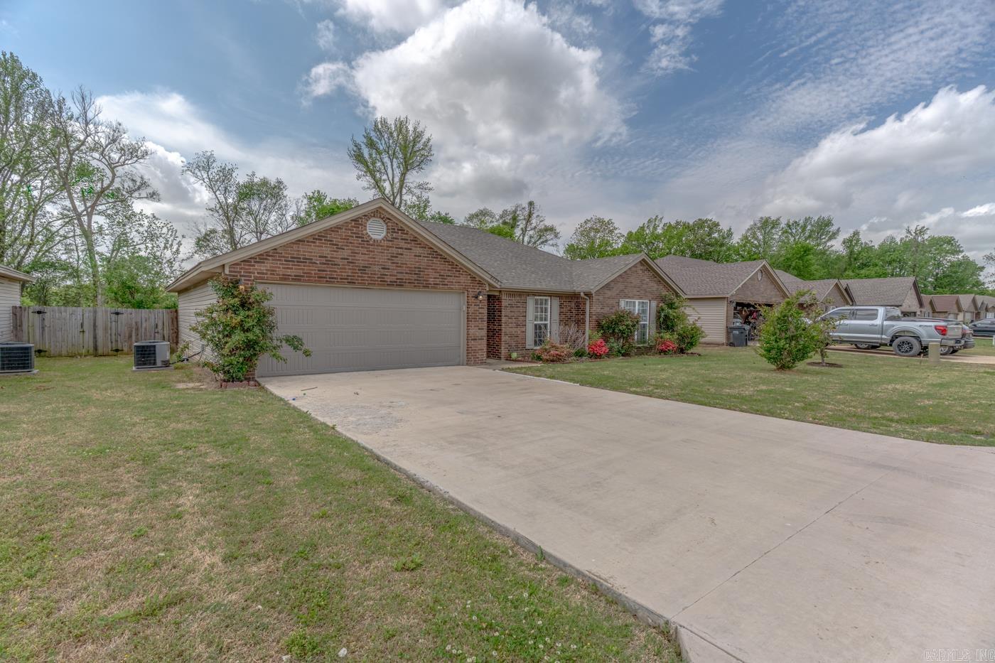 6033 Spencer Dr  Jonesboro, AR