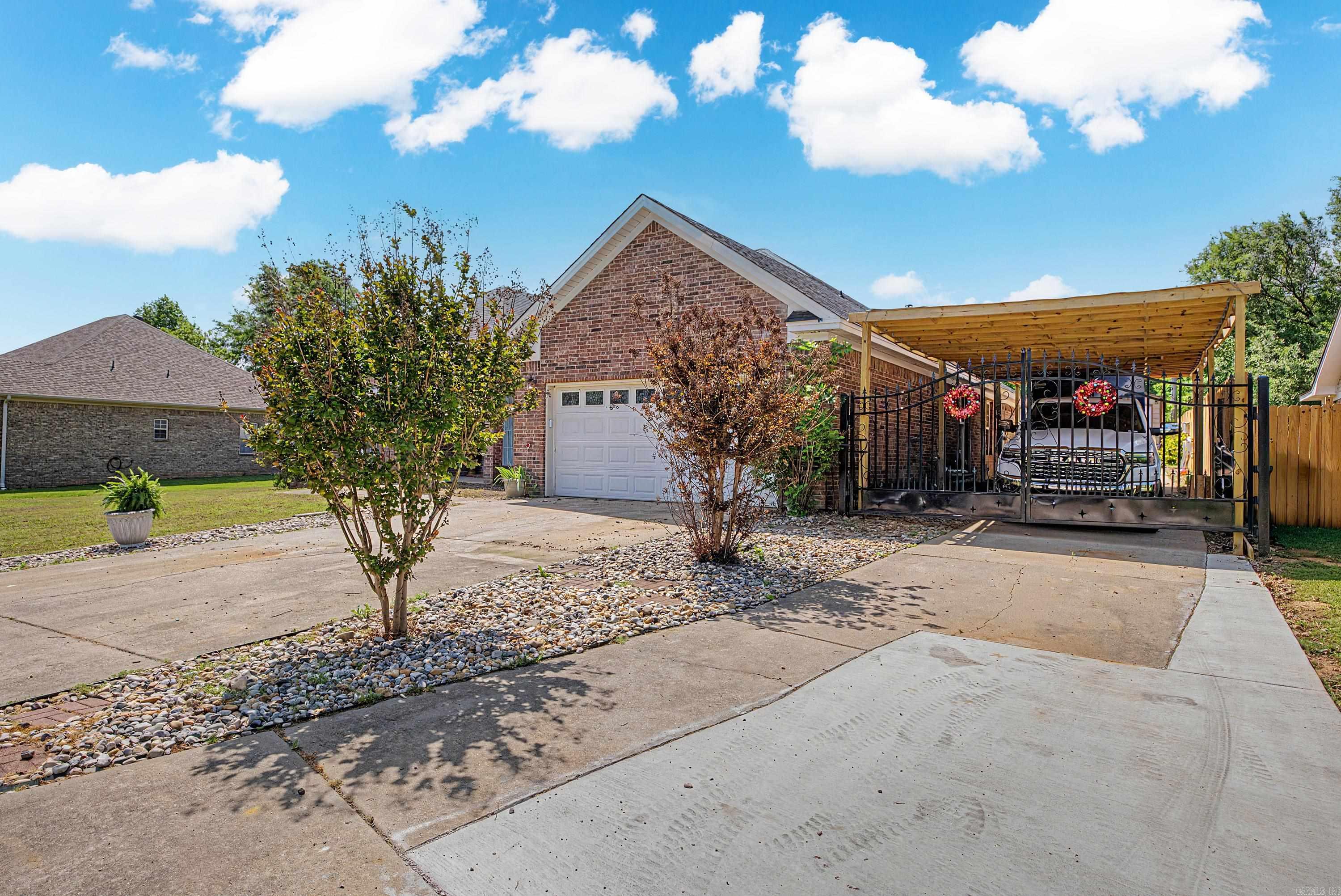 1440 oak shadows  Sherwood, AR