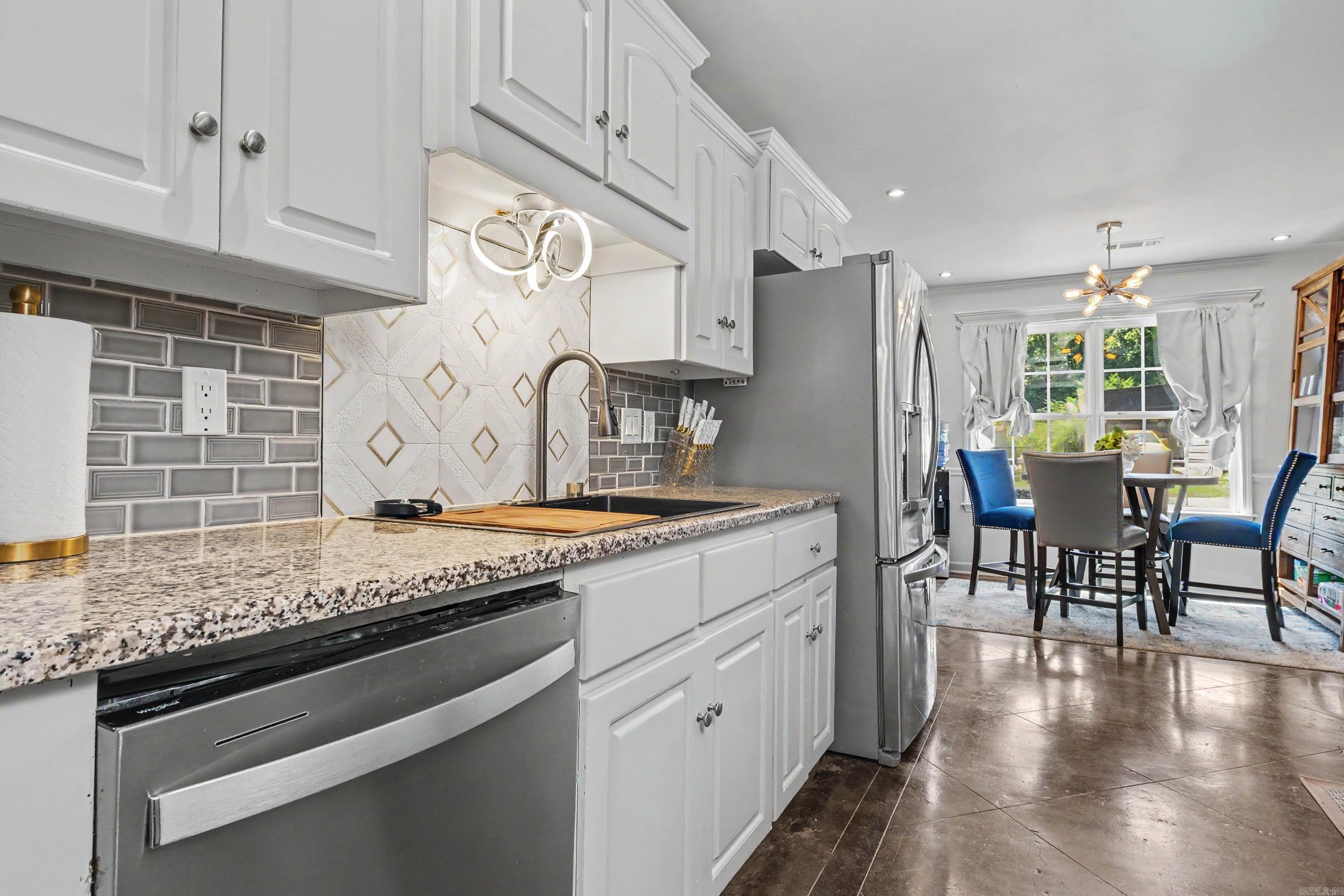 1440 oak shadows  Sherwood, AR