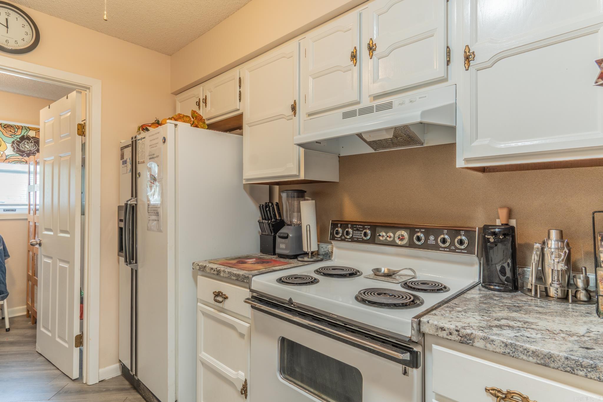 4 Macotera  Hot Springs Village, AR