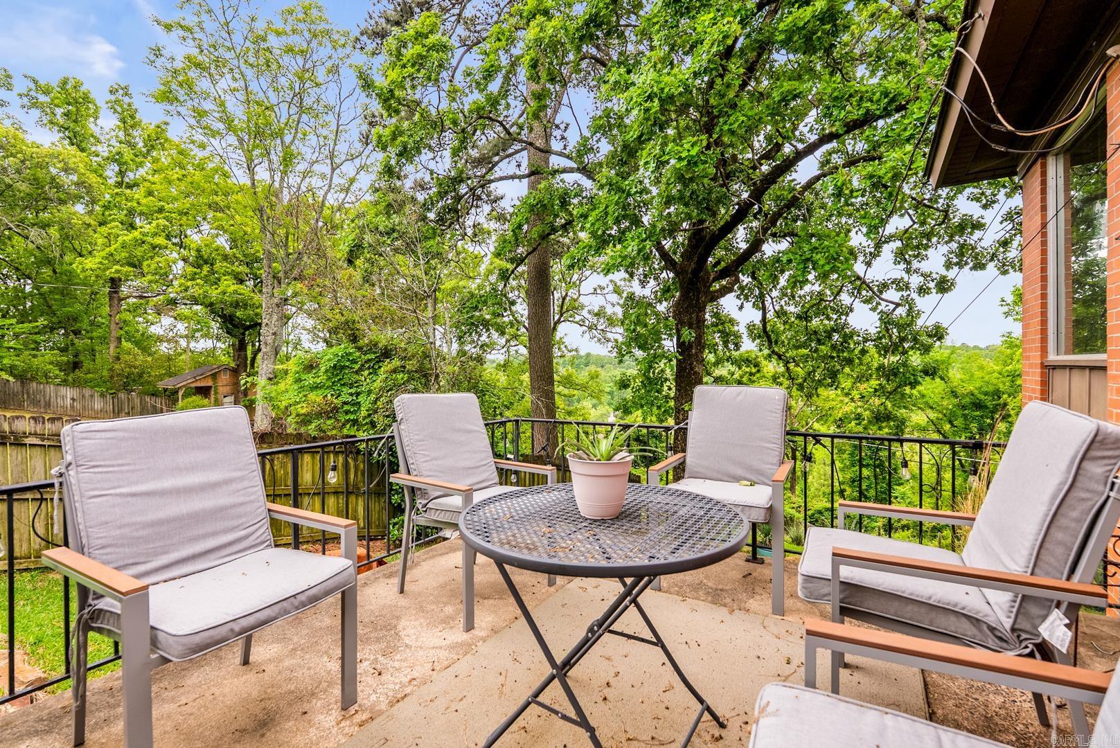 3747 Lakeview  North Little Rock, AR